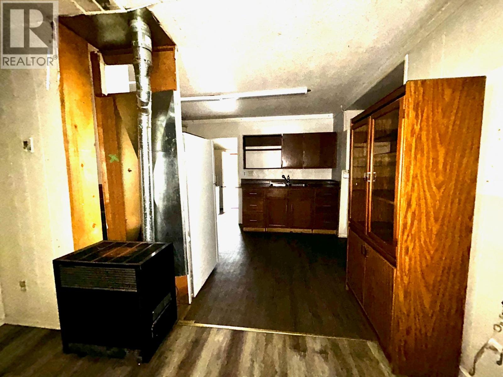 1990 Houston Street, Merritt, British Columbia  V1K 1A1 - Photo 8 - 10403764