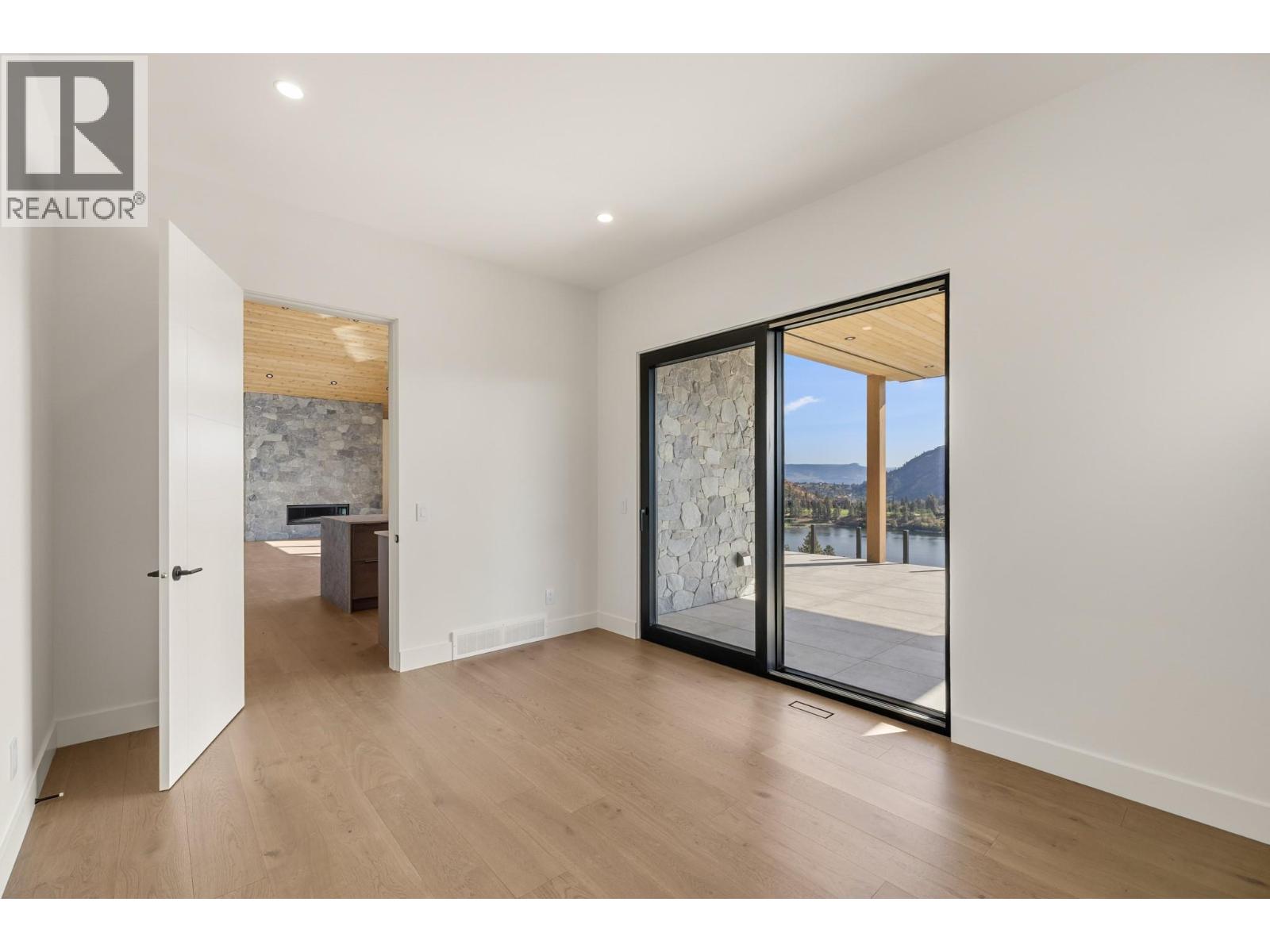 2495 Pinnacle Ridge Drive, West Kelowna, British Columbia  V4T 0E3 - Photo 16 - 10403733