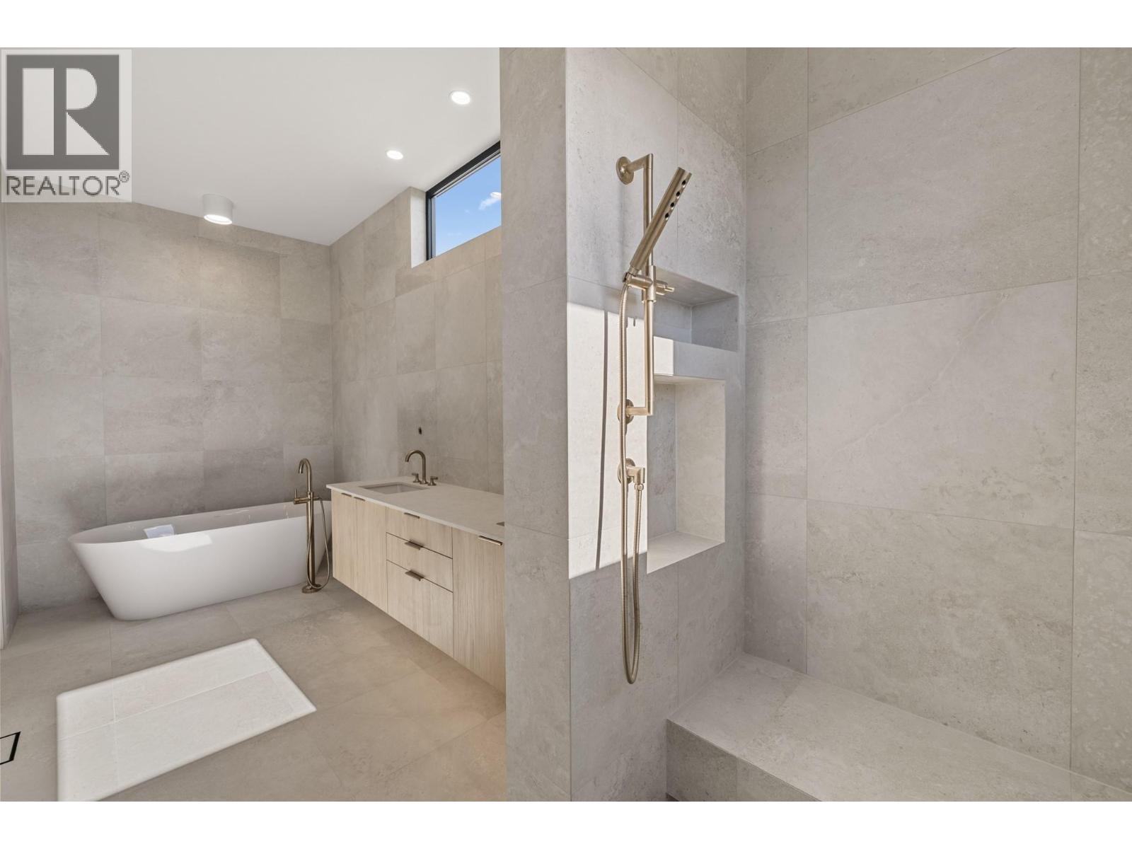2495 Pinnacle Ridge Drive, West Kelowna, British Columbia  V4T 0E3 - Photo 25 - 10403733