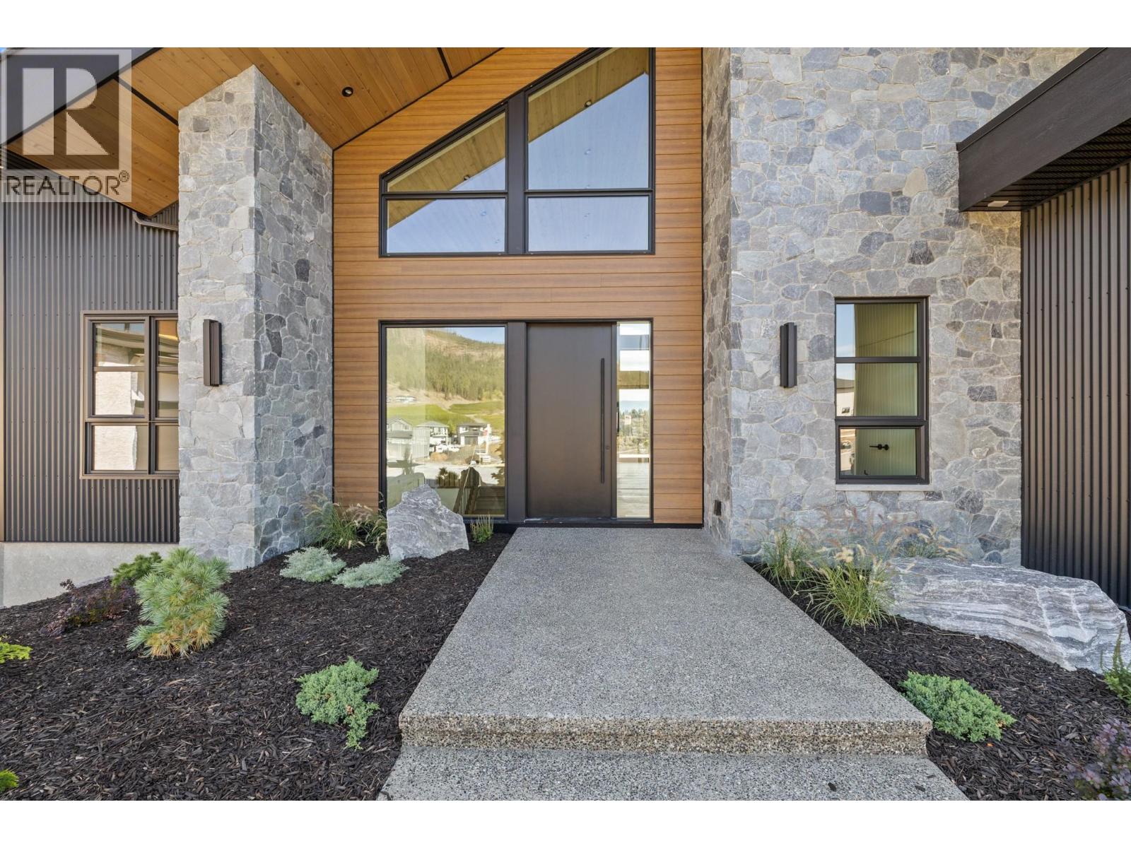 2495 Pinnacle Ridge Drive, West Kelowna, British Columbia  V4T 0E3 - Photo 34 - 10403733