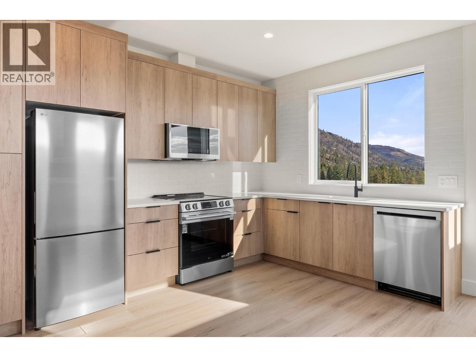 2495 Pinnacle Ridge Drive, West Kelowna, British Columbia  V4T 0E3 - Photo 44 - 10403733