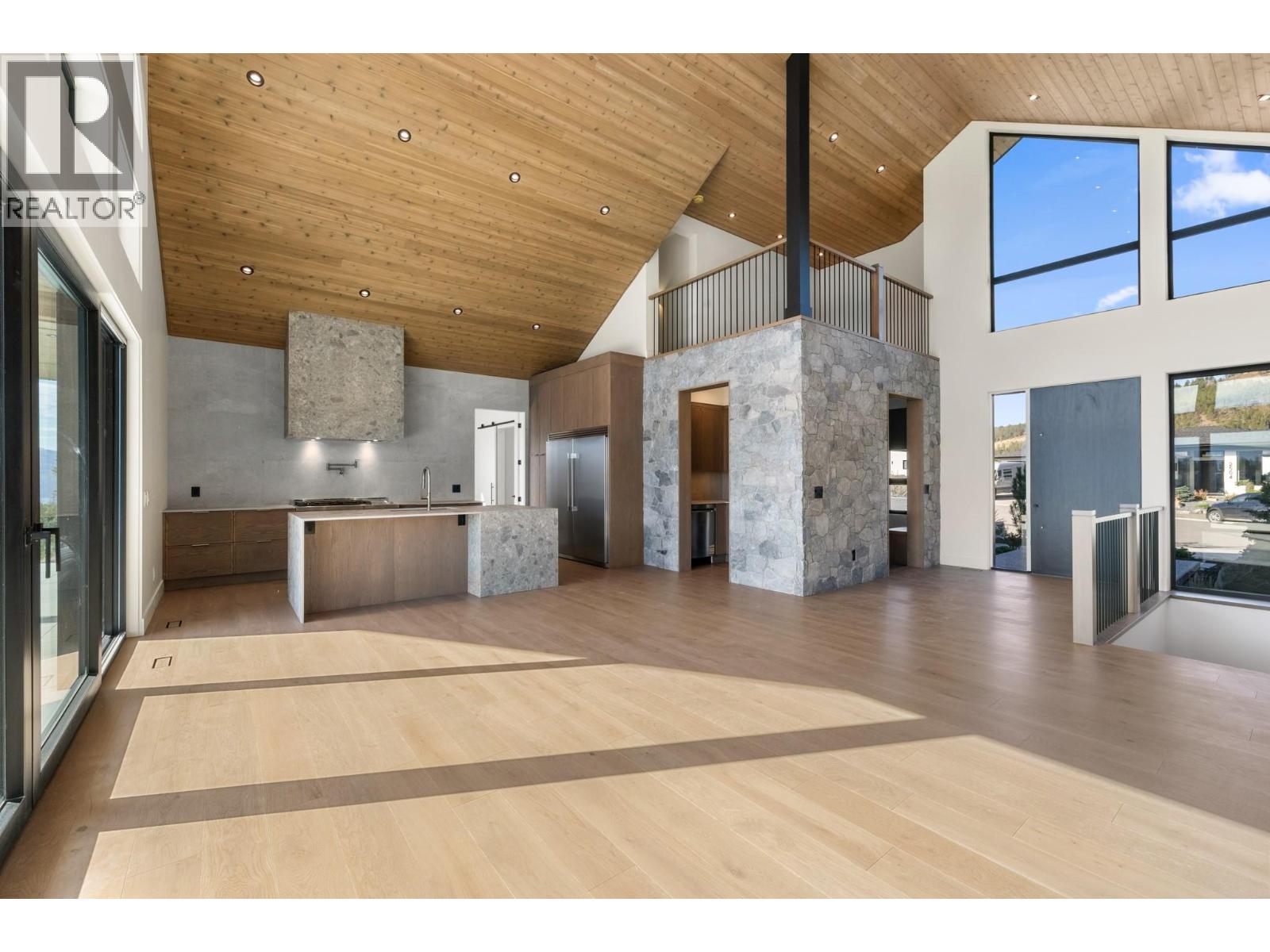 2495 Pinnacle Ridge Drive, West Kelowna, British Columbia  V4T 0E3 - Photo 6 - 10403733
