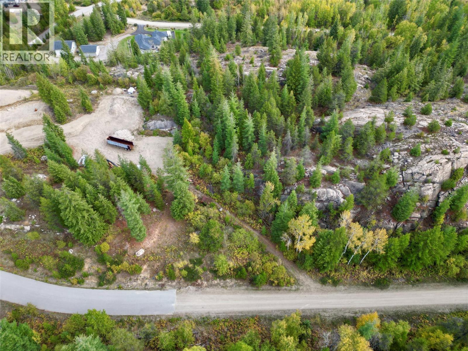 105 Upland Crescent, Castlegar, British Columbia  V1N 0A2 - Photo 2 - 10403668