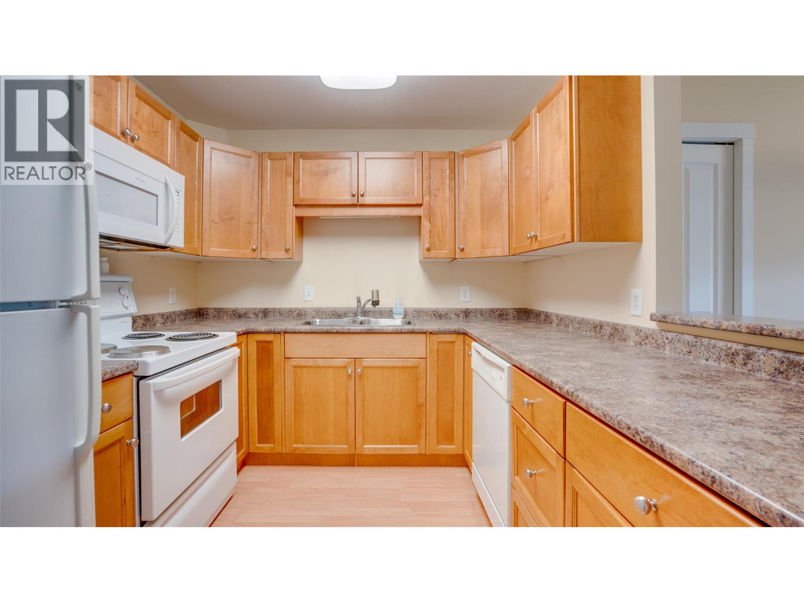 4740 20 Street Unit# 99, Vernon, British Columbia  V1T 9N7 - Photo 3 - 10402940