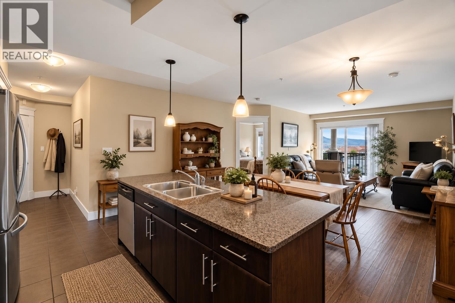 975 Victoria Street W Unit# 606, Kamloops, British Columbia  V2C 0C2 - Photo 5 - 10403621