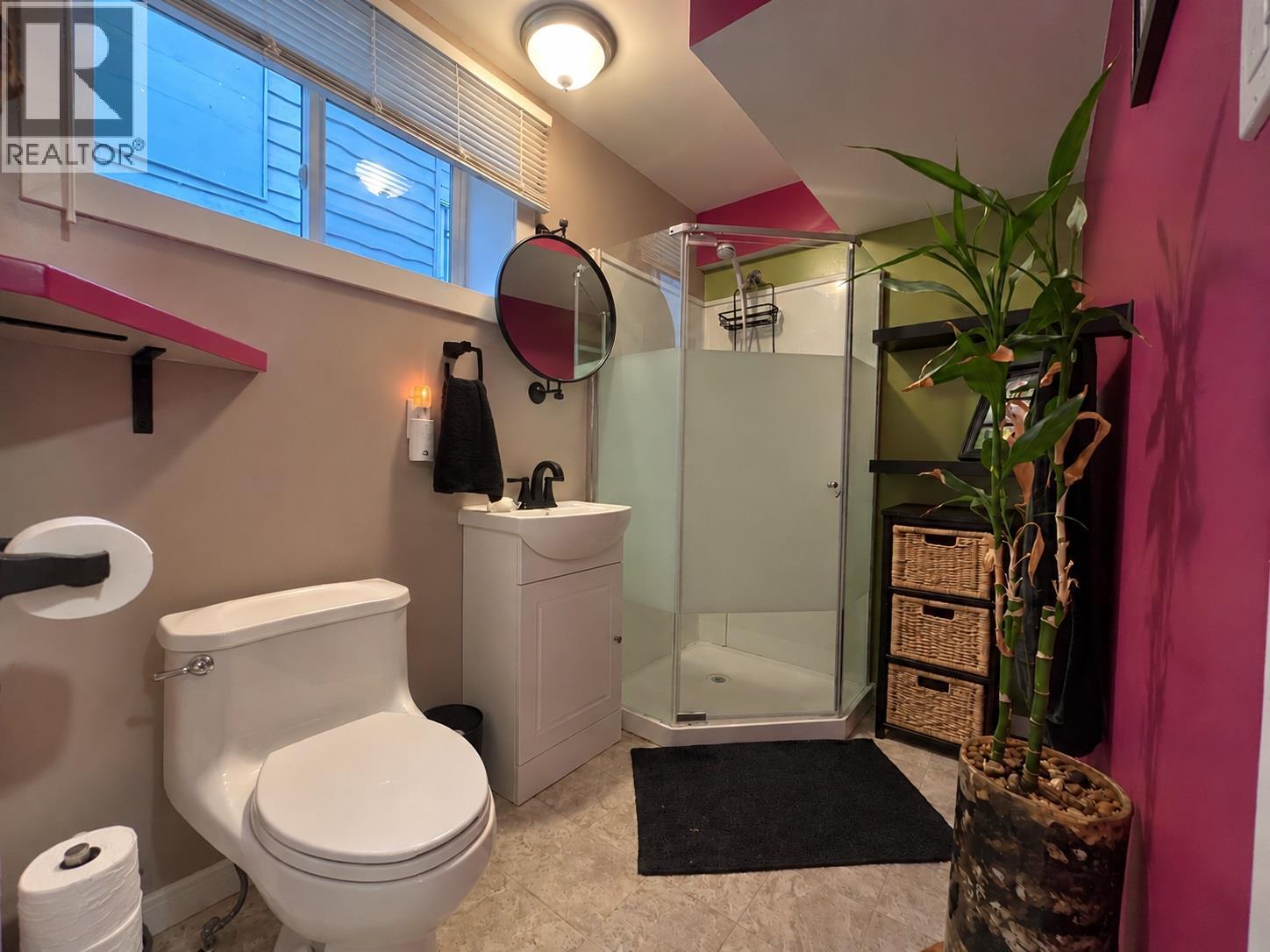 266 Chestnut Avenue, Kamloops, British Columbia  V2B 1L5 - Photo 17 - 10403355