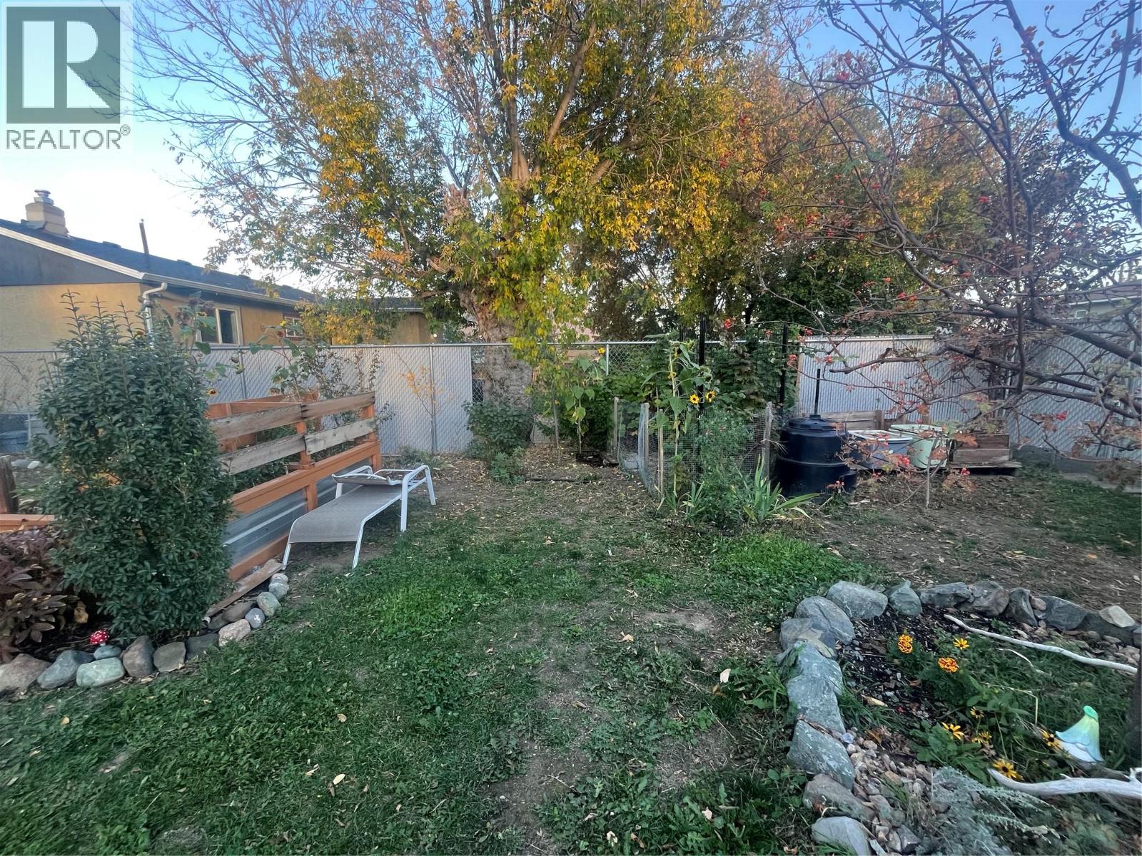 266 Chestnut Avenue, Kamloops, British Columbia  V2B 1L5 - Photo 36 - 10403355