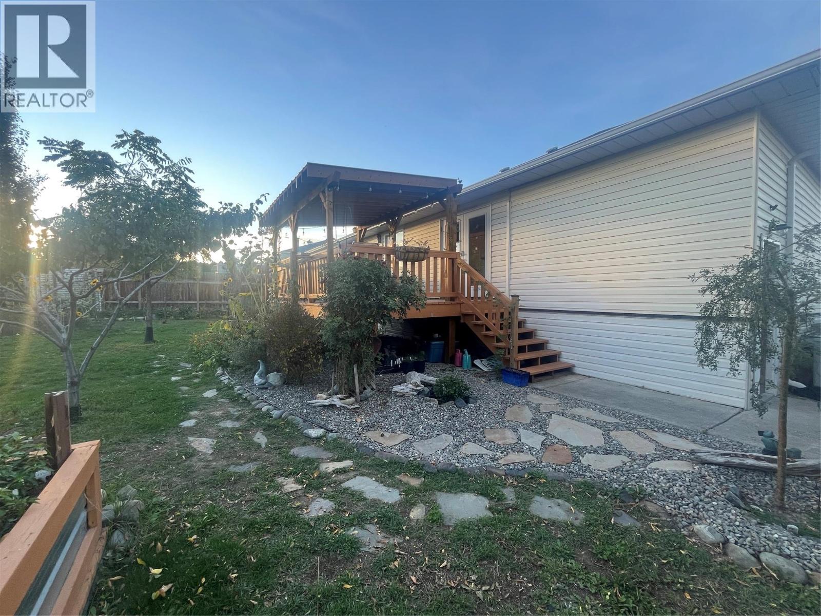 266 Chestnut Avenue, Kamloops, British Columbia  V2B 1L5 - Photo 38 - 10403355