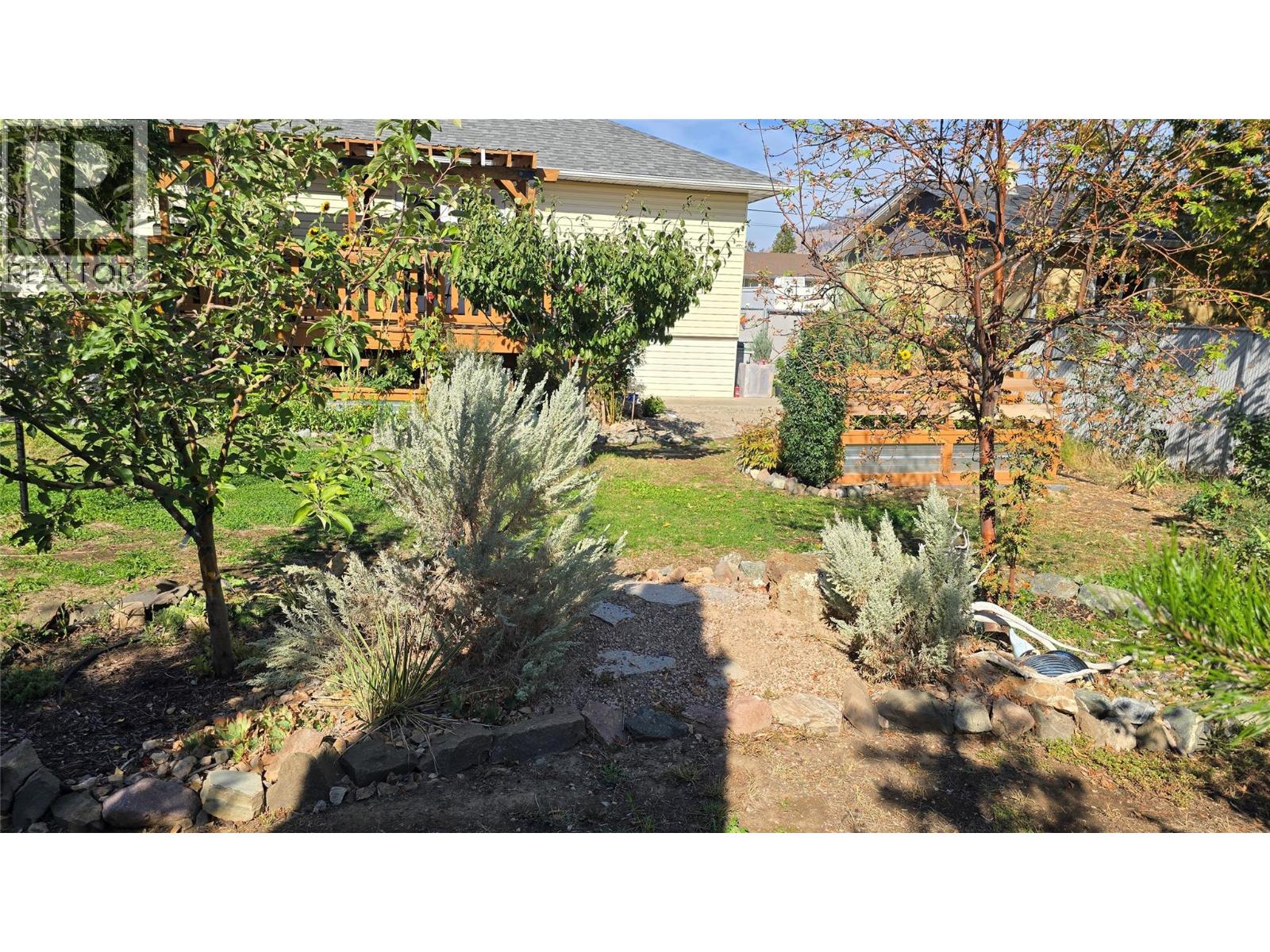 266 Chestnut Avenue, Kamloops, British Columbia  V2B 1L5 - Photo 4 - 10403355