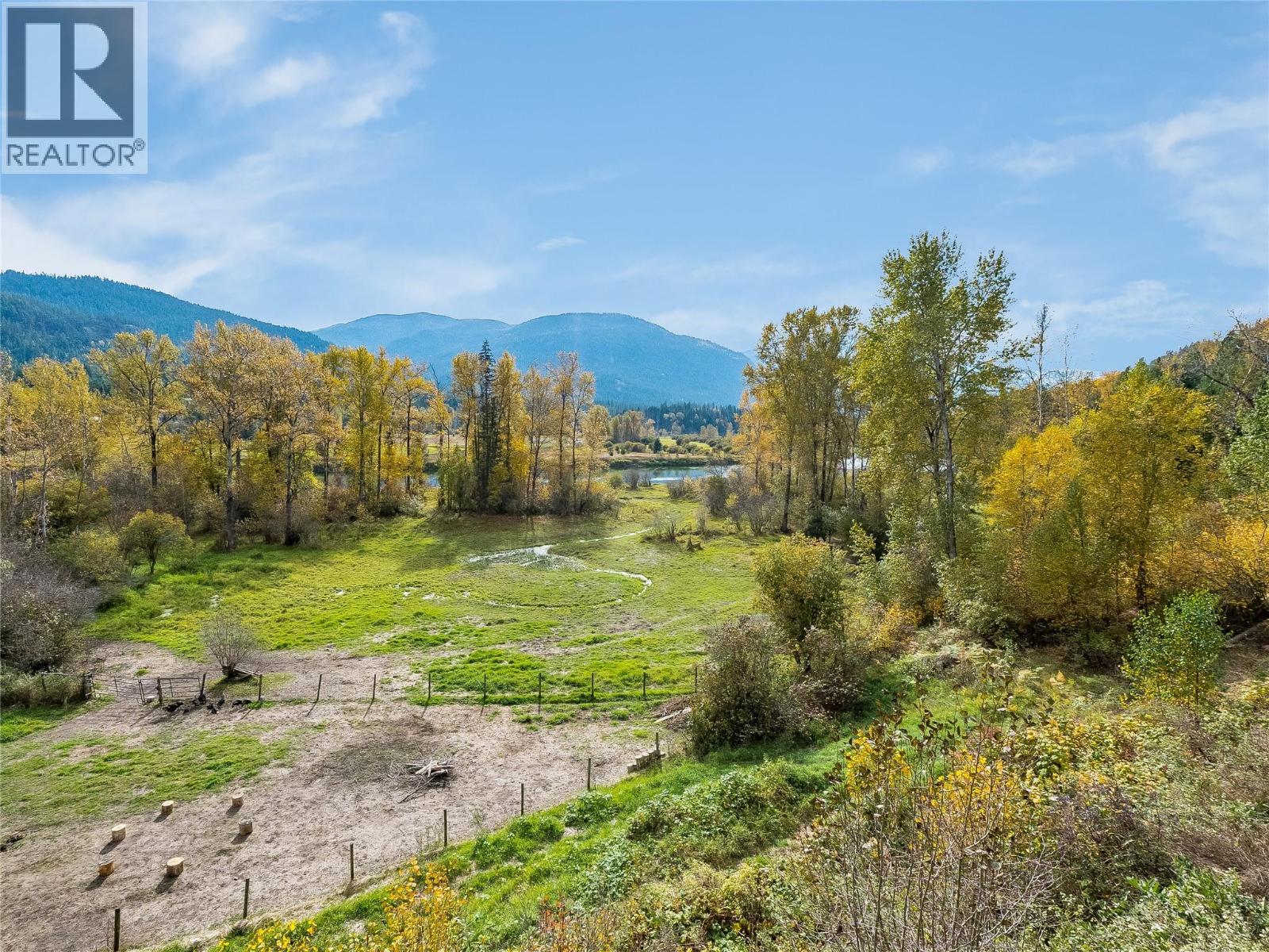 6238 Youngs Road, Winlaw, British Columbia  V0G 2J0 - Photo 17 - 10403537