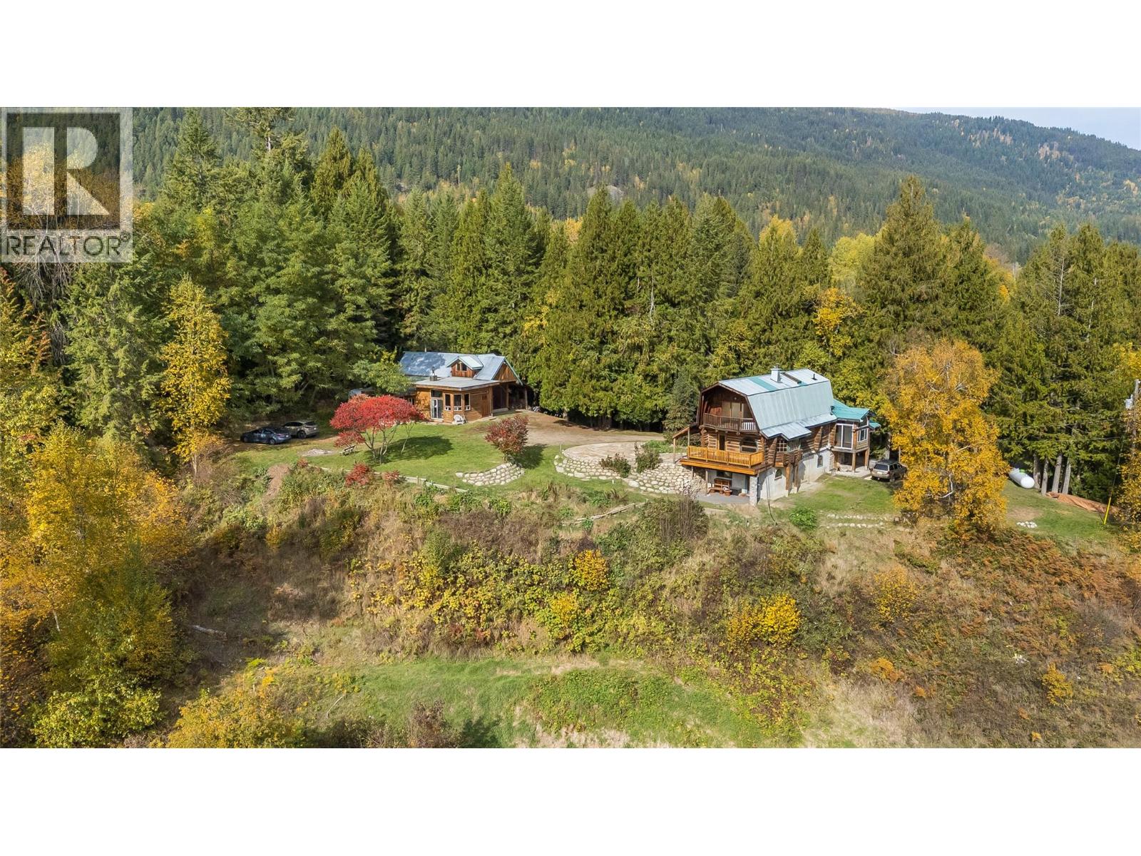6238 Youngs Road, Winlaw, British Columbia  V0G 2J0 - Photo 2 - 10403537