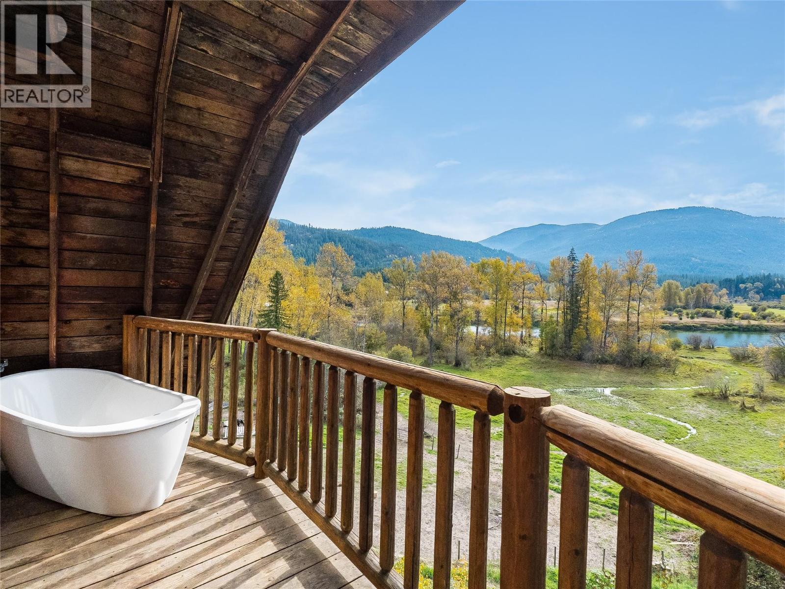 6238 Youngs Road, Winlaw, British Columbia  V0G 2J0 - Photo 35 - 10403537
