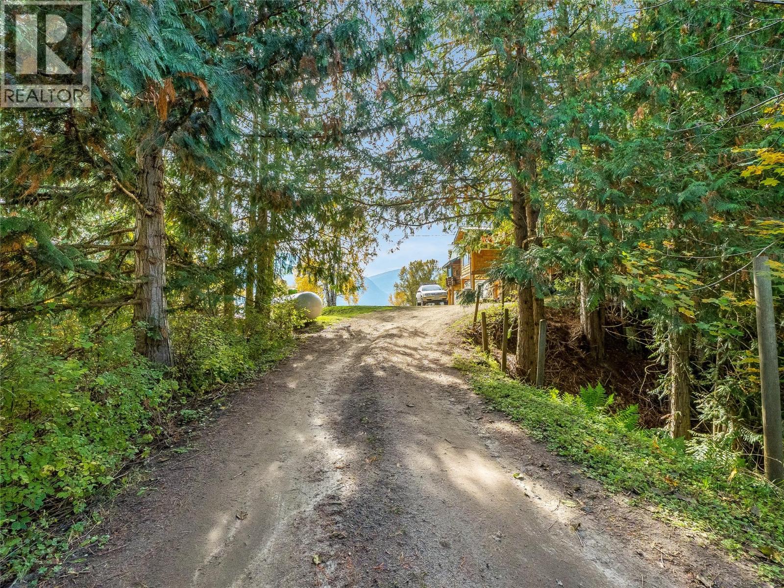 6238 Youngs Road, Winlaw, British Columbia  V0G 2J0 - Photo 40 - 10403537