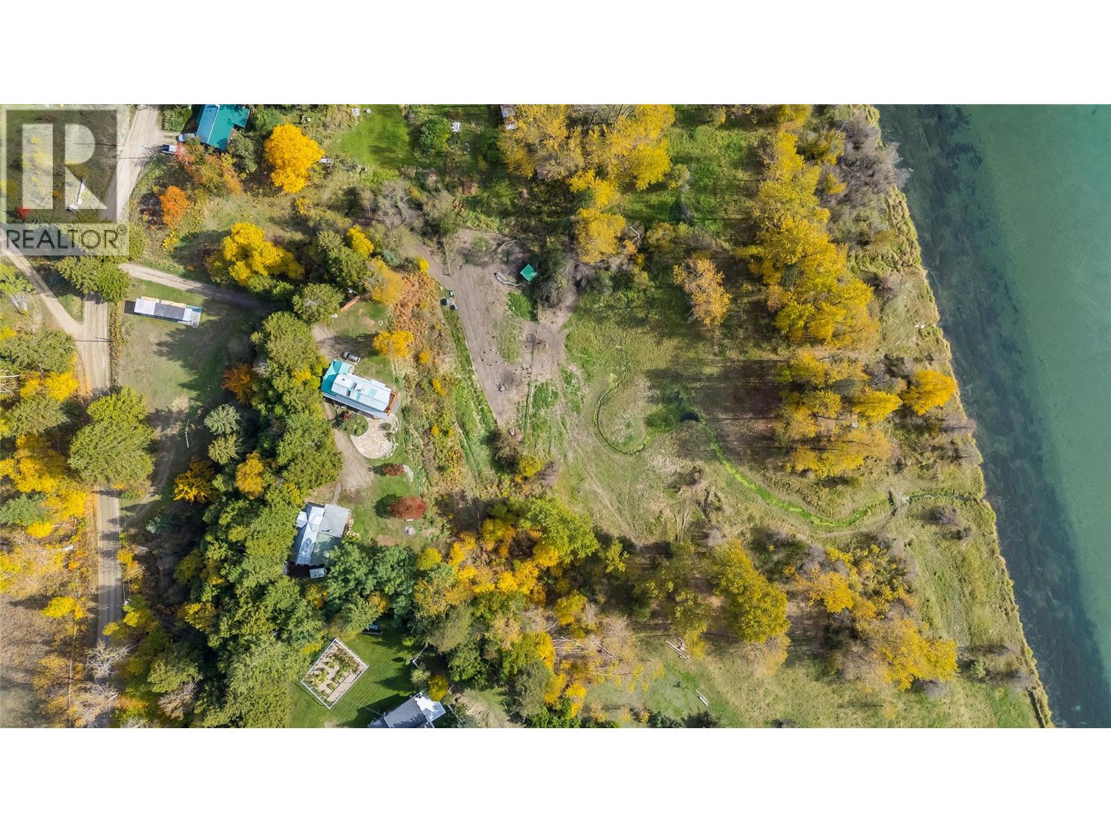 6238 Youngs Road, Winlaw, British Columbia  V0G 2J0 - Photo 5 - 10403537