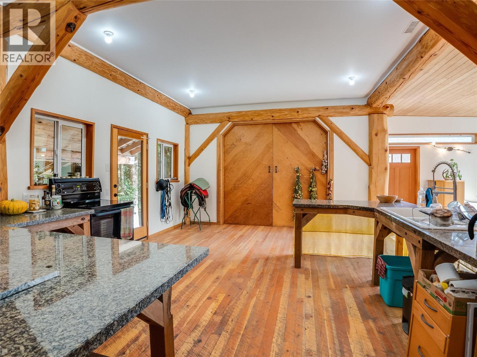 6238 Youngs Road, Winlaw, British Columbia  V0G 2J0 - Photo 57 - 10403537
