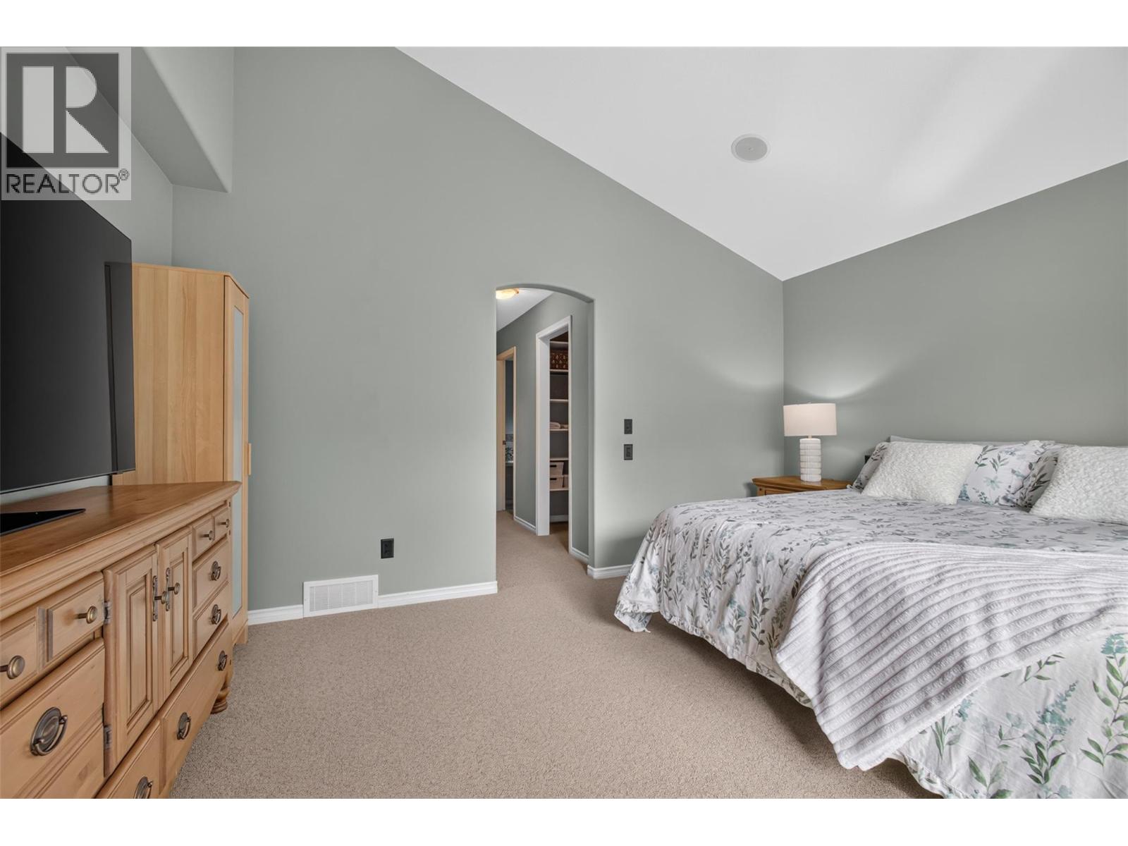 2512 Selkirk Drive, Kelowna, British Columbia  V1V 2V6 - Photo 27 - 10402781