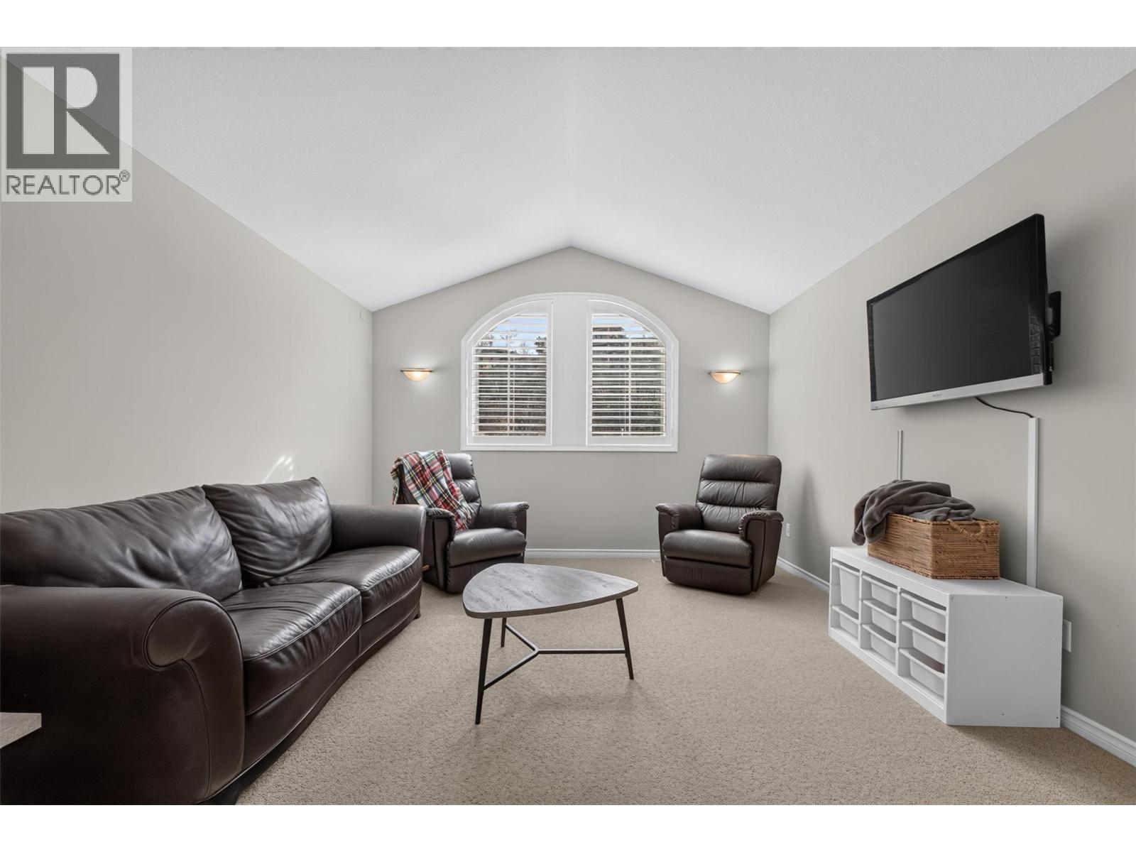 2512 Selkirk Drive, Kelowna, British Columbia  V1V 2V6 - Photo 31 - 10402781