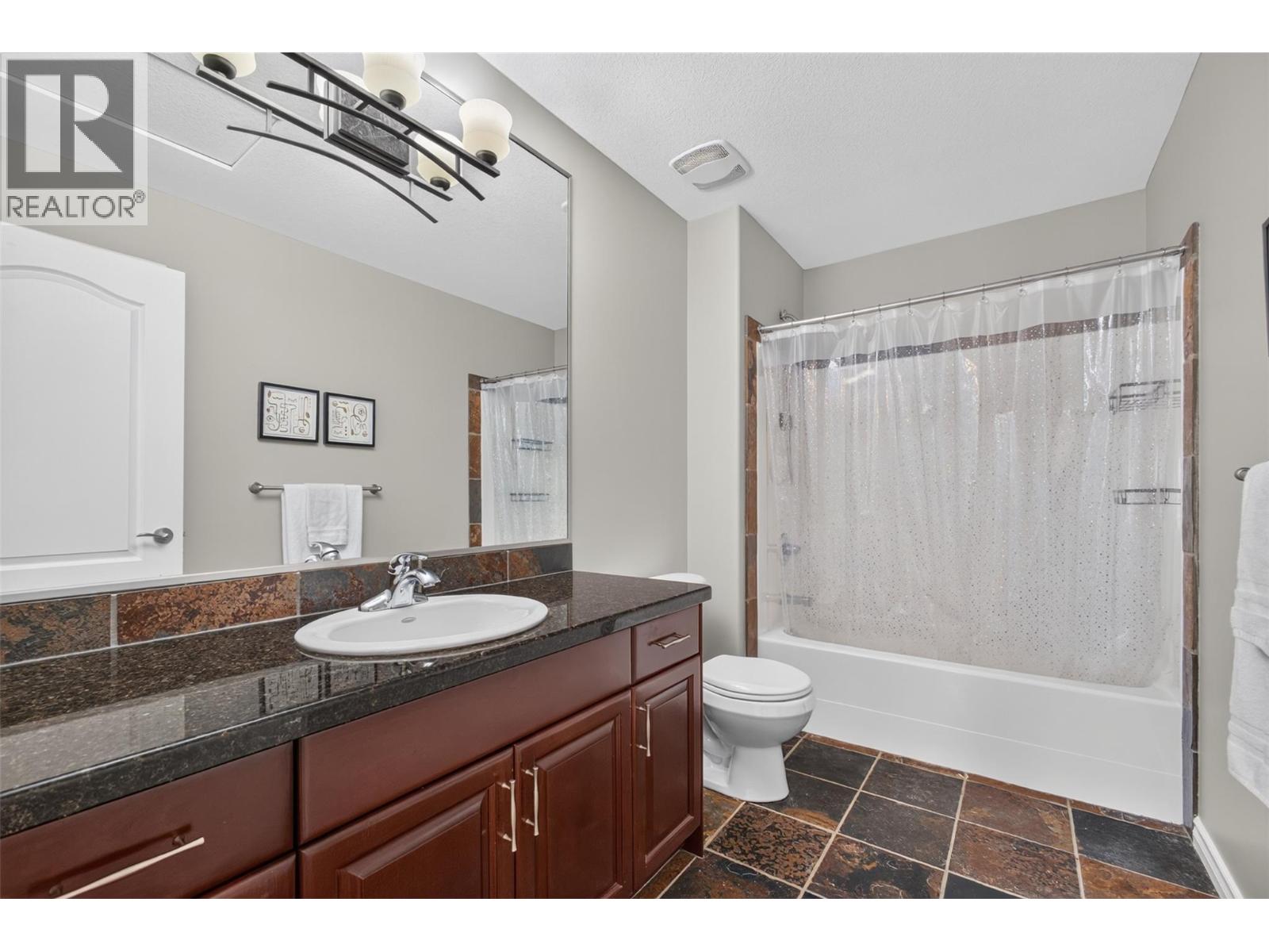 2512 Selkirk Drive, Kelowna, British Columbia  V1V 2V6 - Photo 33 - 10402781