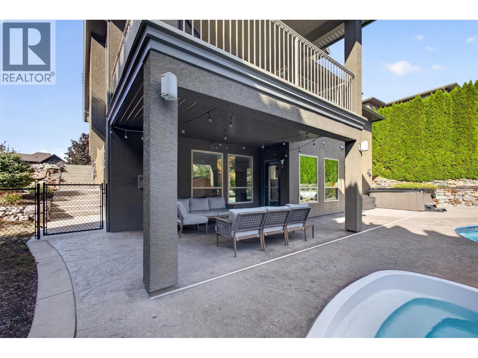 2512 Selkirk Drive, Kelowna, British Columbia  V1V 2V6 - Photo 40 - 10402781