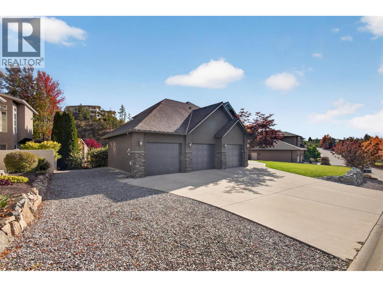 2512 Selkirk Drive, Kelowna, British Columbia  V1V 2V6 - Photo 46 - 10402781