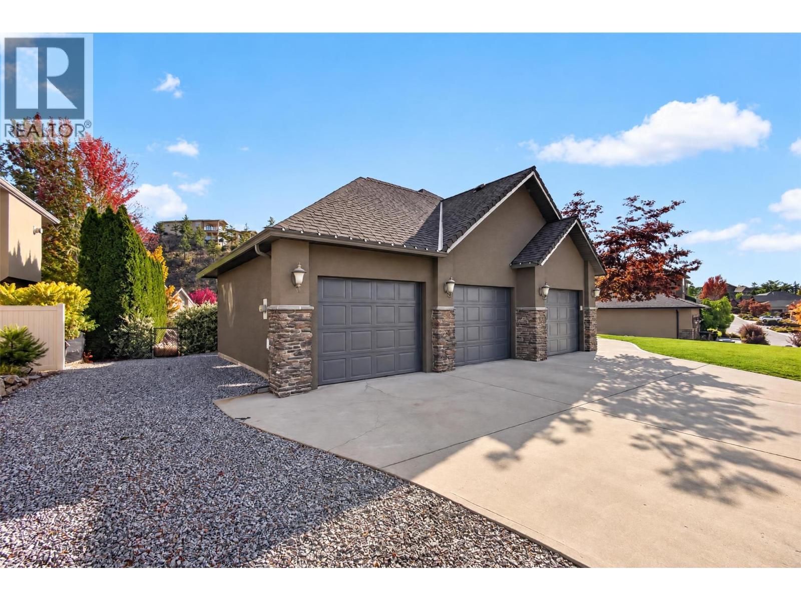 2512 Selkirk Drive, Kelowna, British Columbia  V1V 2V6 - Photo 5 - 10402781