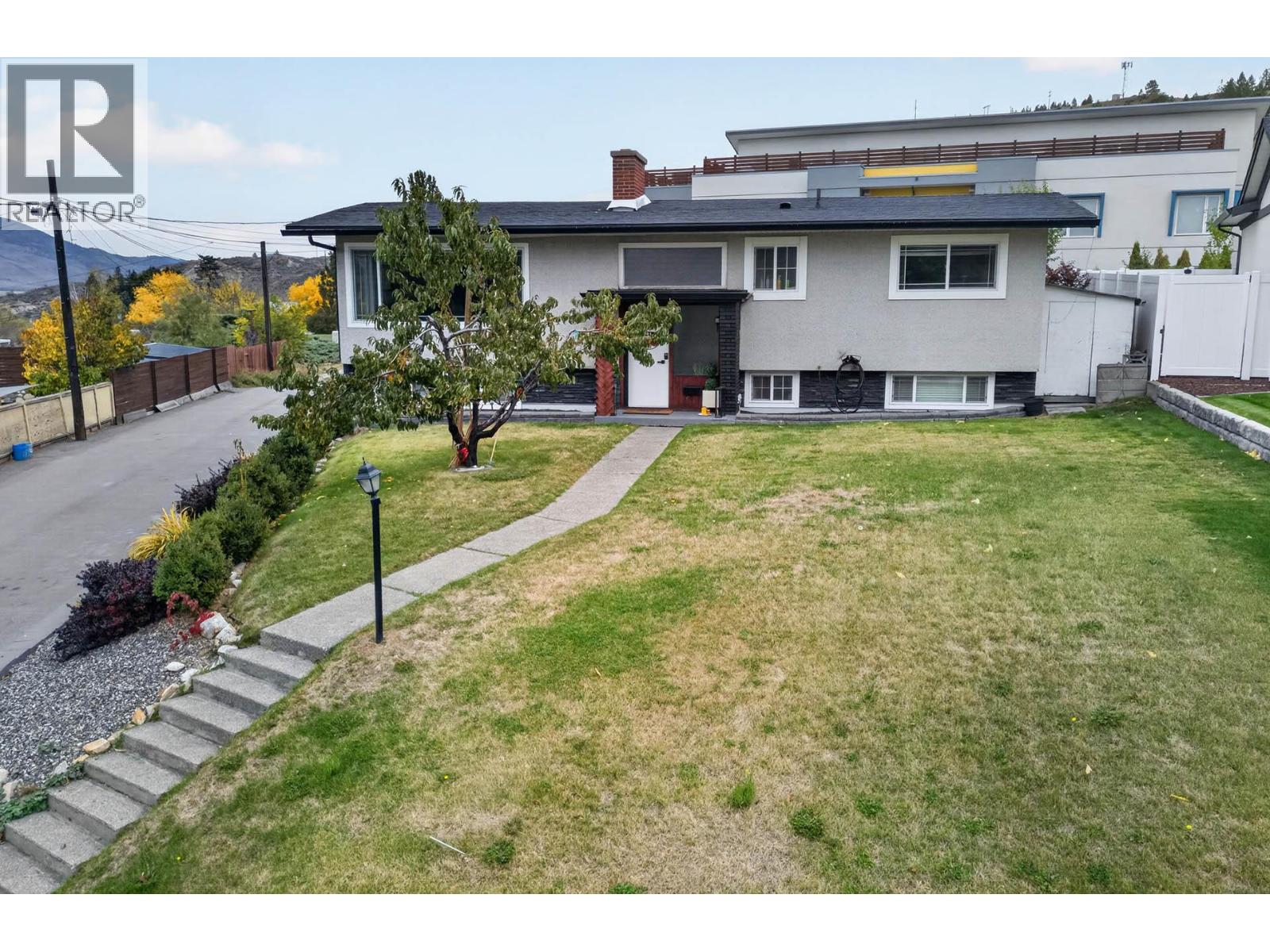 1515 Robinson Crescent, Kamloops, British Columbia  V2C 3J2 - Photo 34 - 10403775