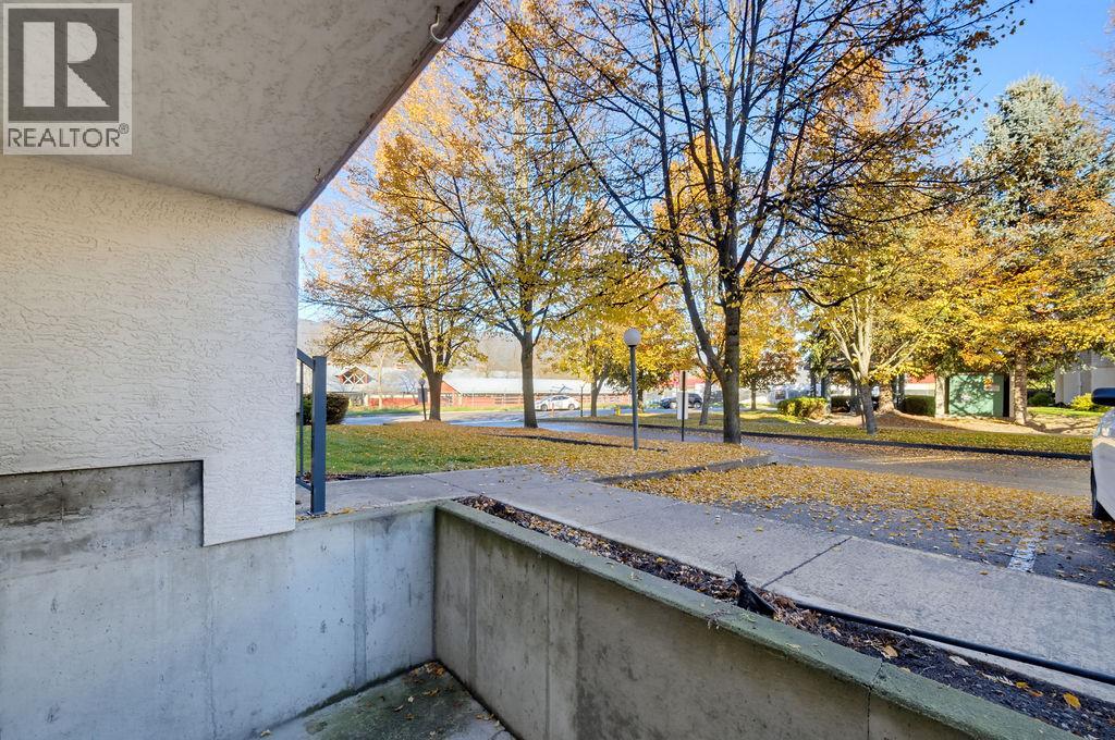650 3 Street Sw Unit# 104, Salmon Arm, British Columbia  V1E 1P6 - Photo 33 - 10403756