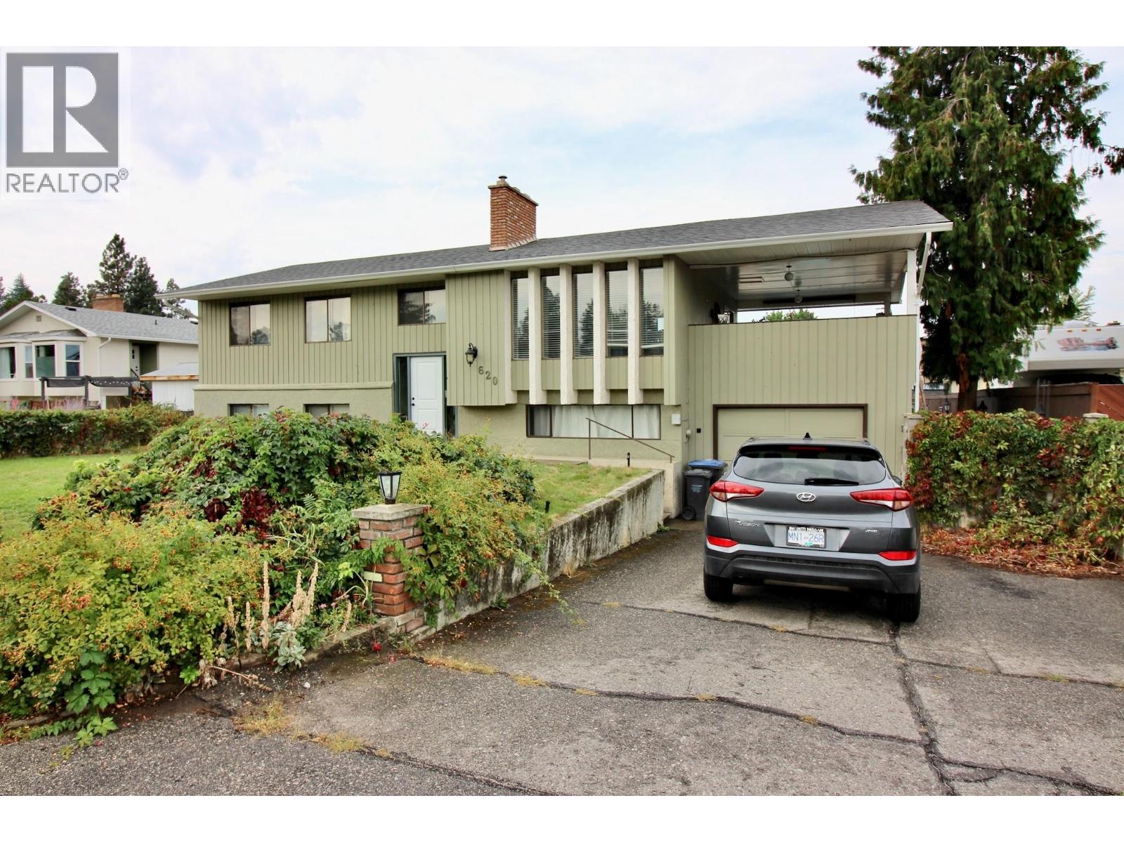 620 Wenric Crescent, Kelowna, British Columbia  V1X 5R7 - Photo 1 - 10403712