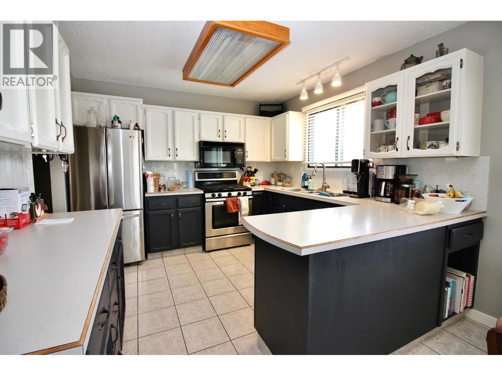 620 Wenric Crescent, Kelowna, British Columbia  V1X 5R7 - Photo 9 - 10403712