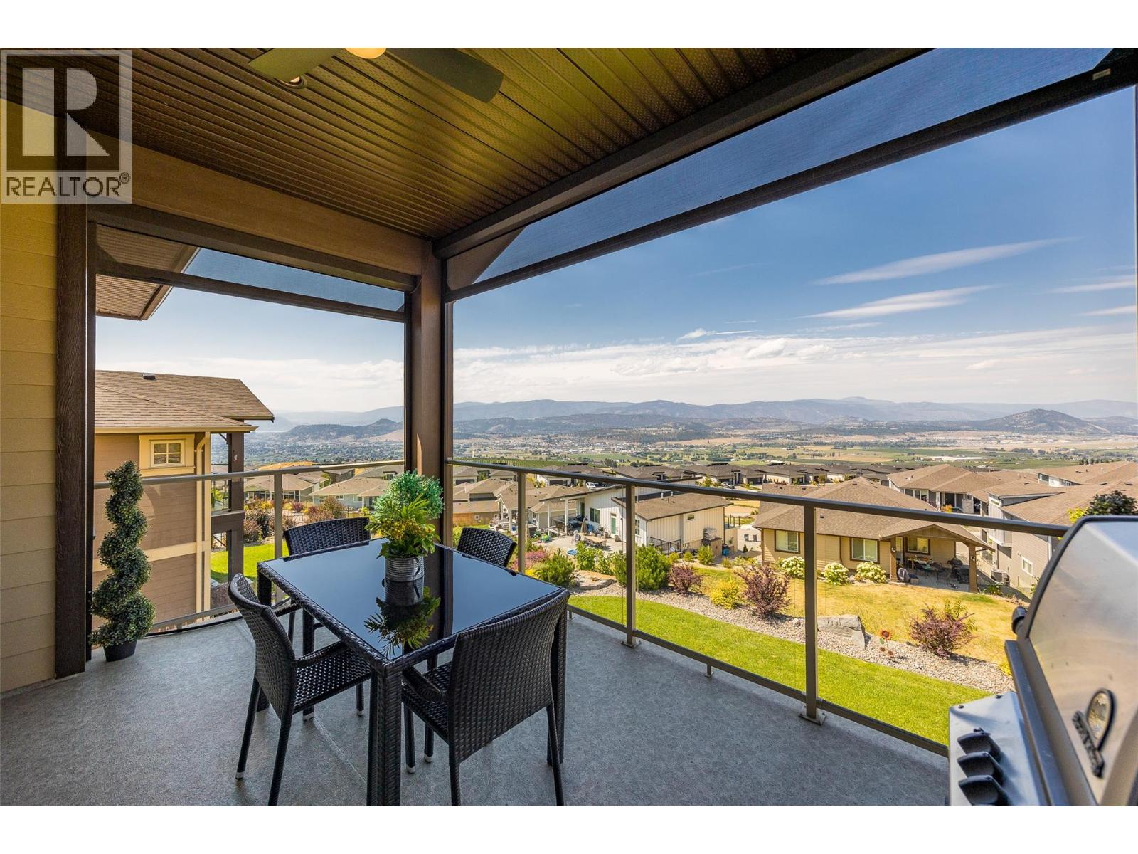 1824 Tower Ranch Boulevard, Kelowna, British Columbia  V1P 1R1 - Photo 2 - 10320107