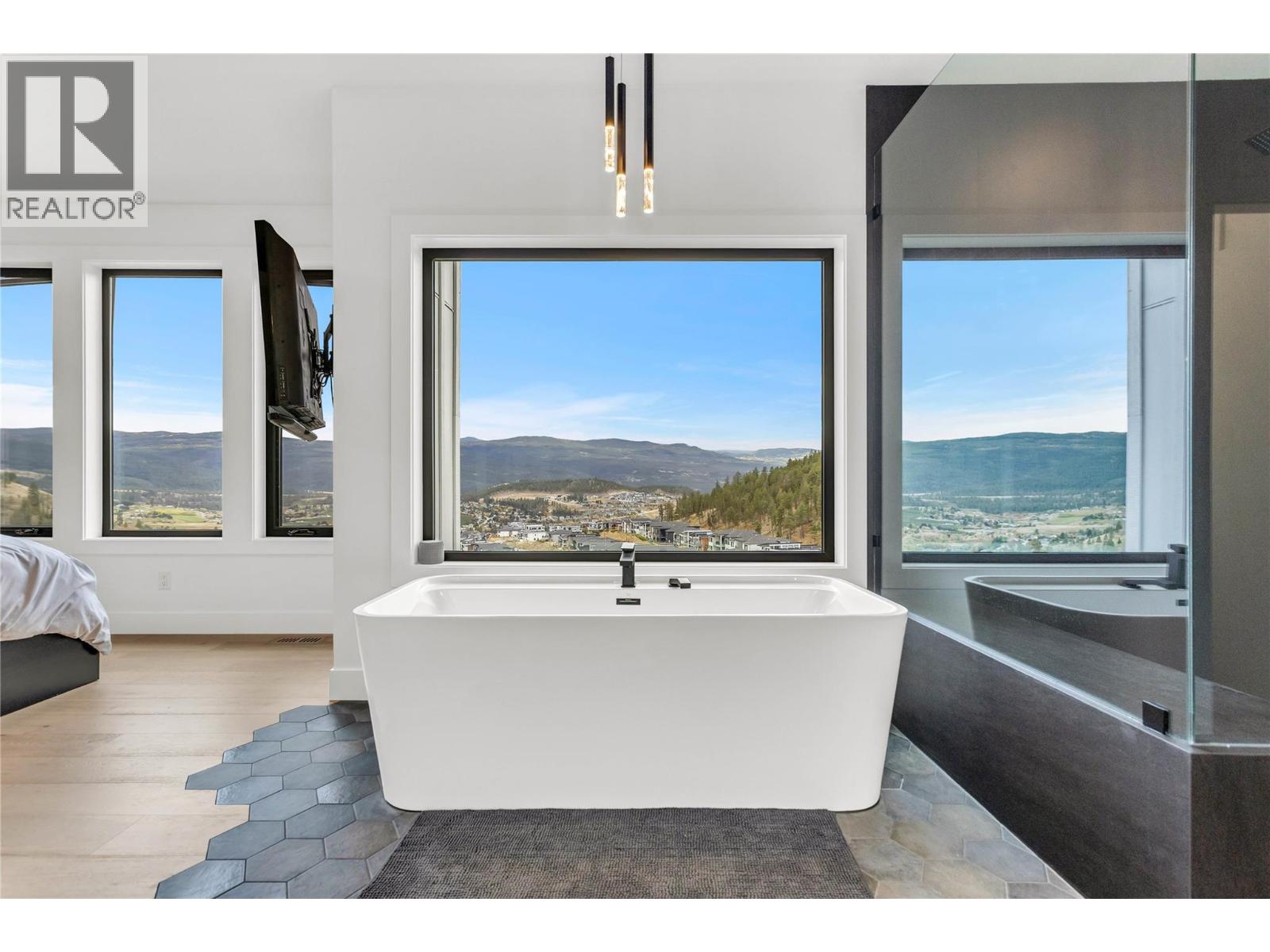 1592 Carnegie Street, Kelowna, British Columbia  V1P 1V2 - Photo 29 - 10403761