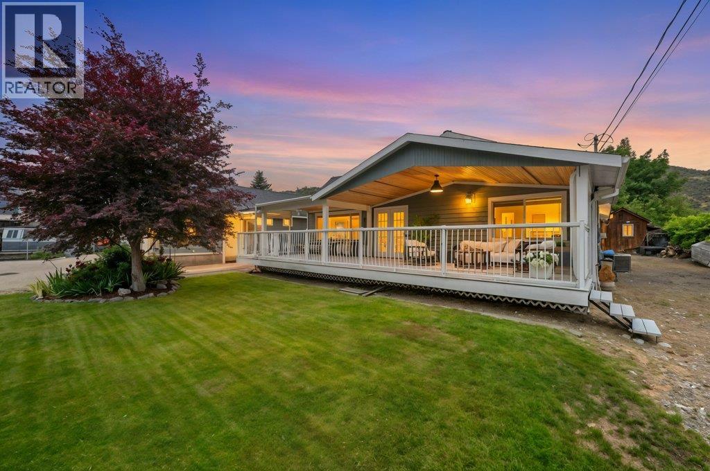 860 Fairview Road, Oliver, British Columbia  V0H 1T6 - Photo 1 - 10403687