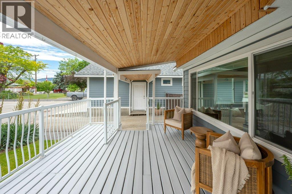 860 Fairview Road, Oliver, British Columbia  V0H 1T6 - Photo 11 - 10403687