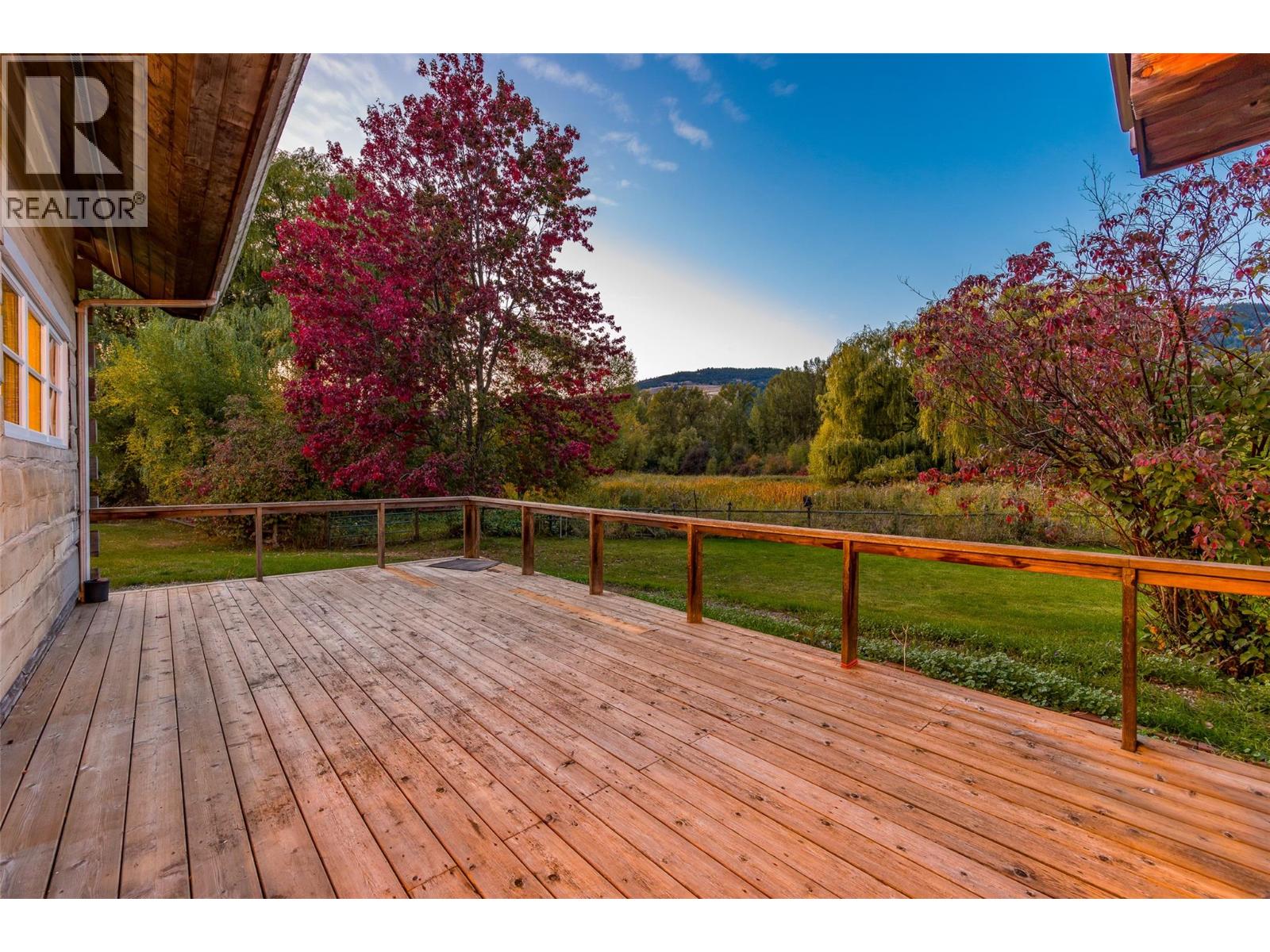 7001 Learmouth Road, Coldstream, British Columbia  V1B 3H1 - Photo 4 - 10400554