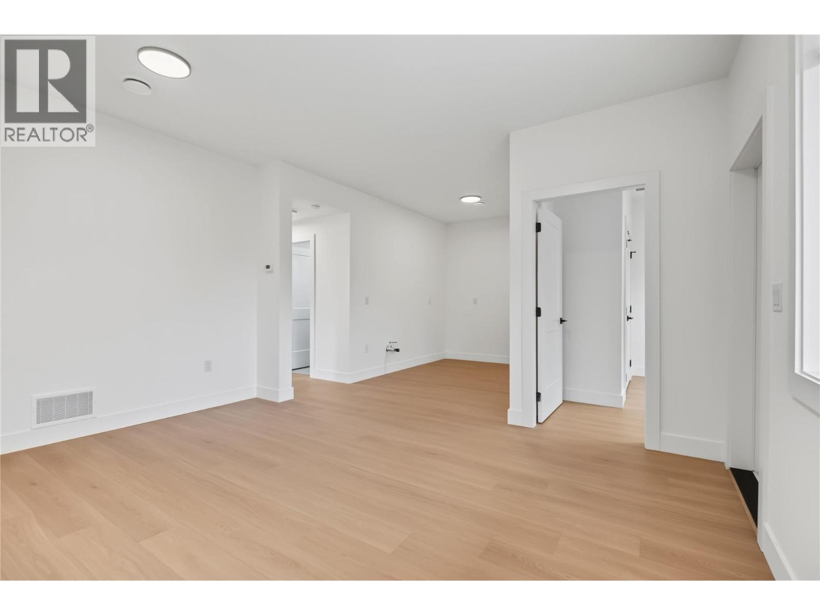 302 Sumac Road W, Kelowna, British Columbia  V1X 6W8 - Photo 16 - 10403662