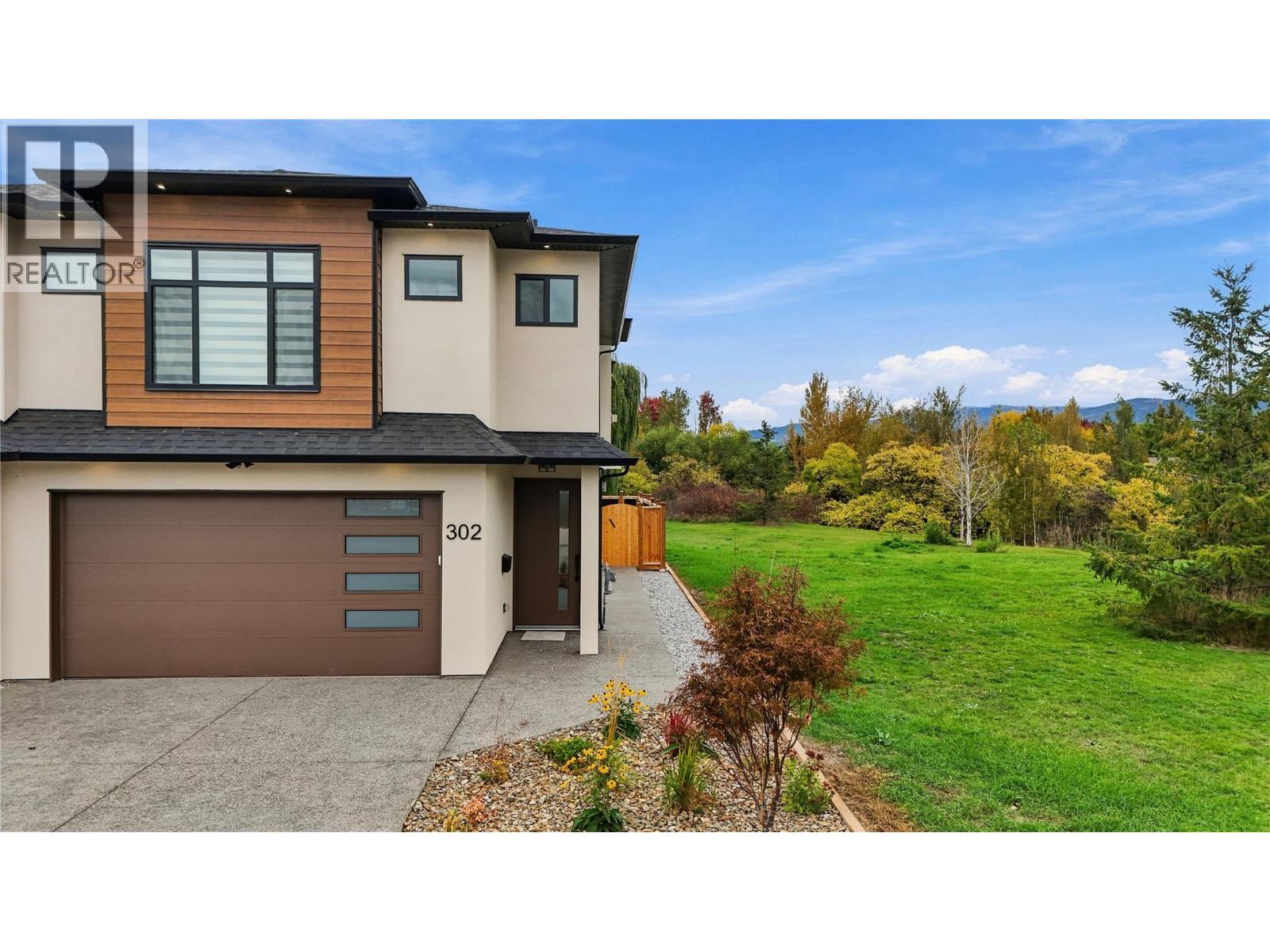 302 Sumac Road W, Kelowna, British Columbia  V1X 6W8 - Photo 3 - 10403662