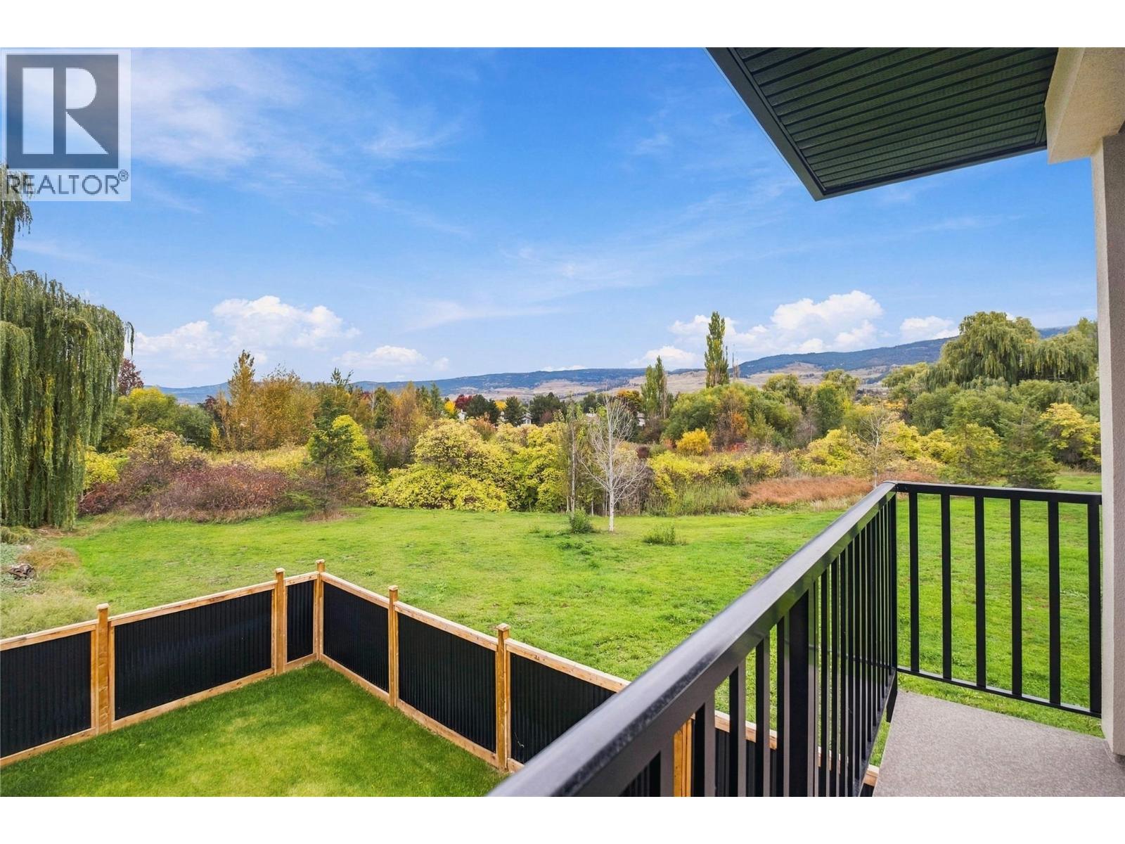 302 Sumac Road W, Kelowna, British Columbia  V1X 6W8 - Photo 31 - 10403662