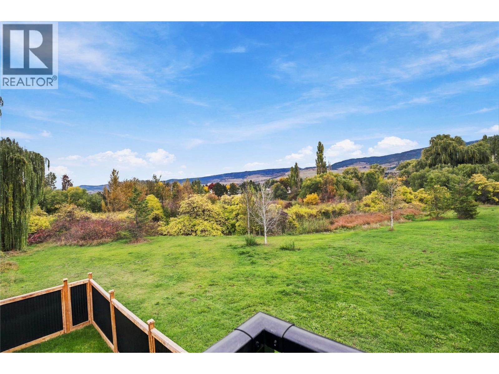 302 Sumac Road W, Kelowna, British Columbia  V1X 6W8 - Photo 32 - 10403662