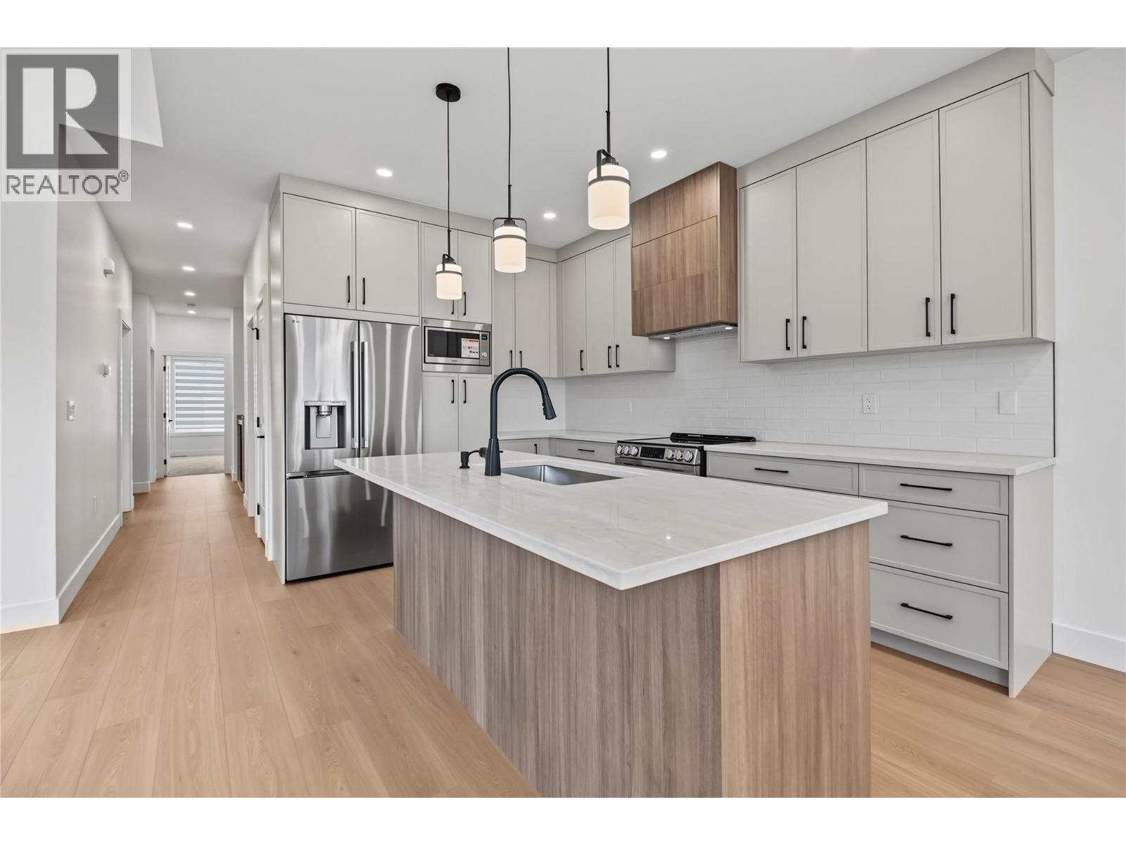 302 Sumac Road W, Kelowna, British Columbia  V1X 6W8 - Photo 37 - 10403662
