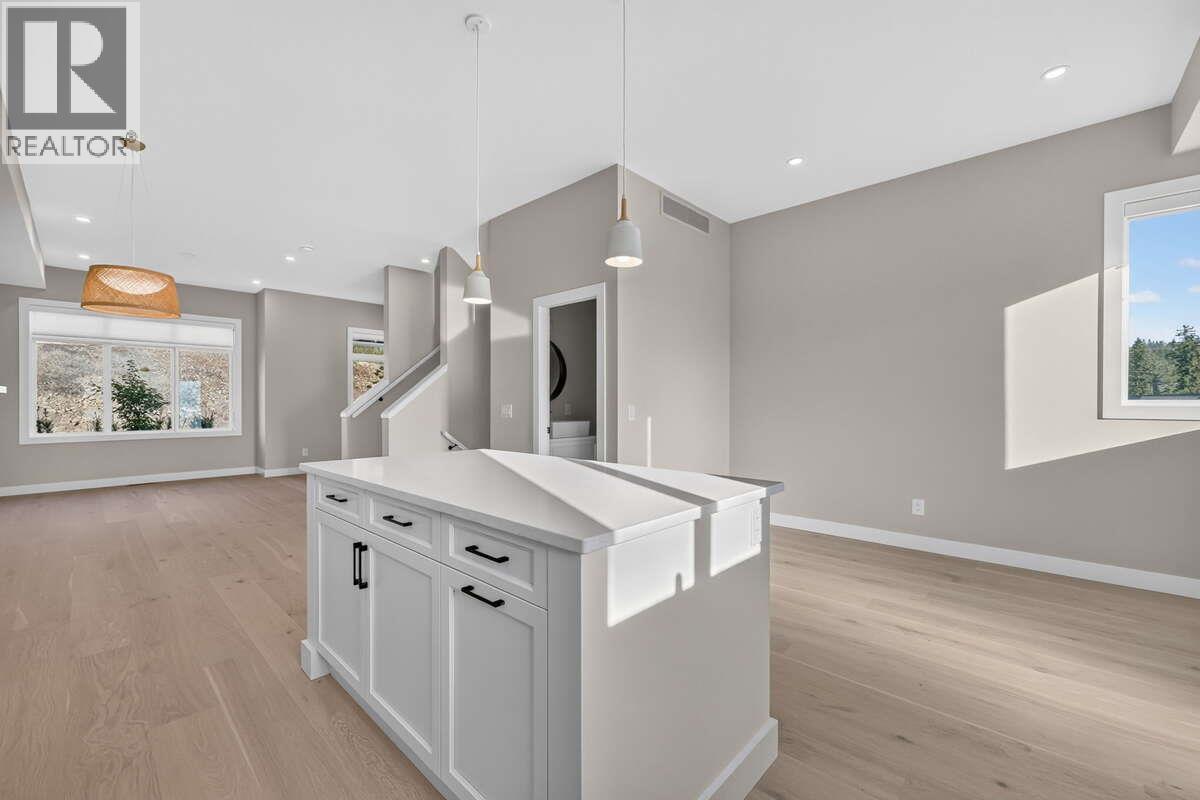 1550 Union Road Unit# 7, Kelowna, British Columbia  V1V 0G9 - Photo 3 - 10403787