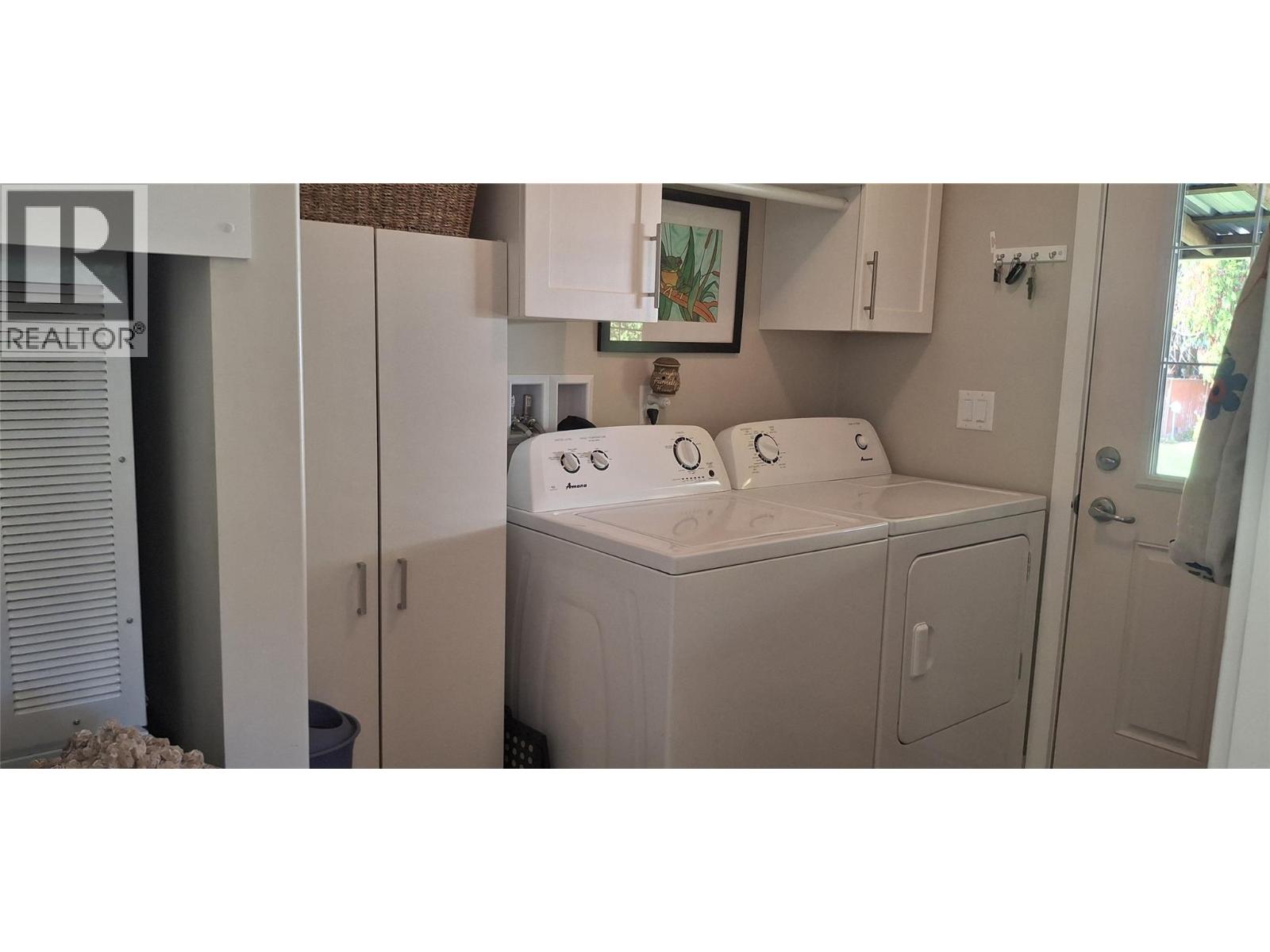 726 Whitehead Street, Sicamous, British Columbia  V0E 2V1 - Photo 24 - 10403681