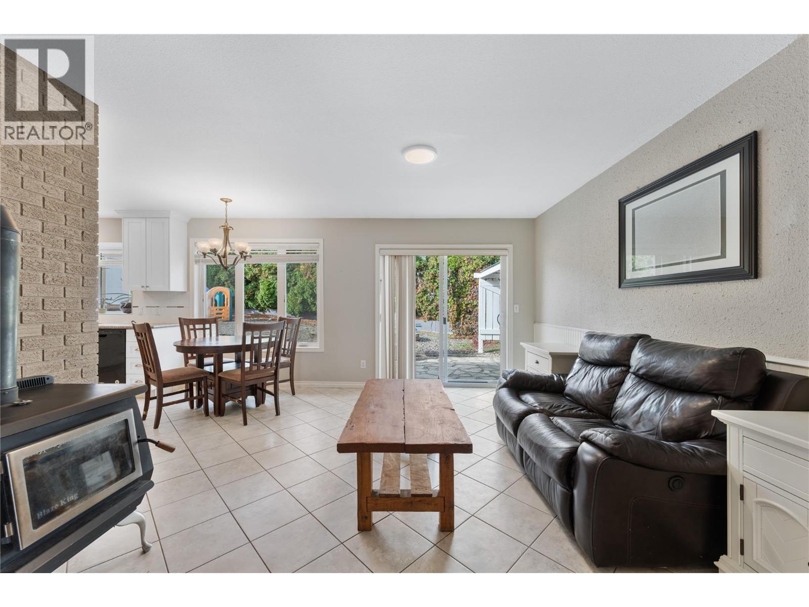 3772 Glenway Road, West Kelowna, British Columbia  V4T 1E3 - Photo 11 - 10403450