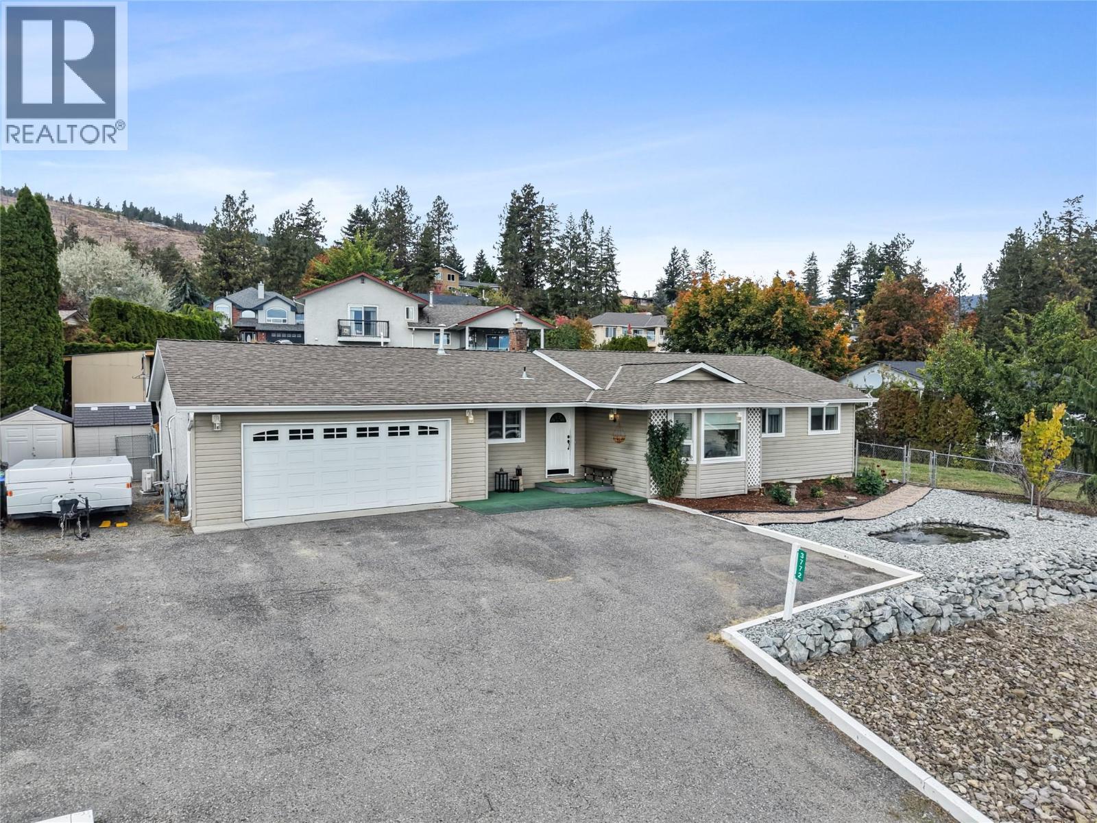 3772 Glenway Road, West Kelowna, British Columbia  V4T 1E3 - Photo 2 - 10403450