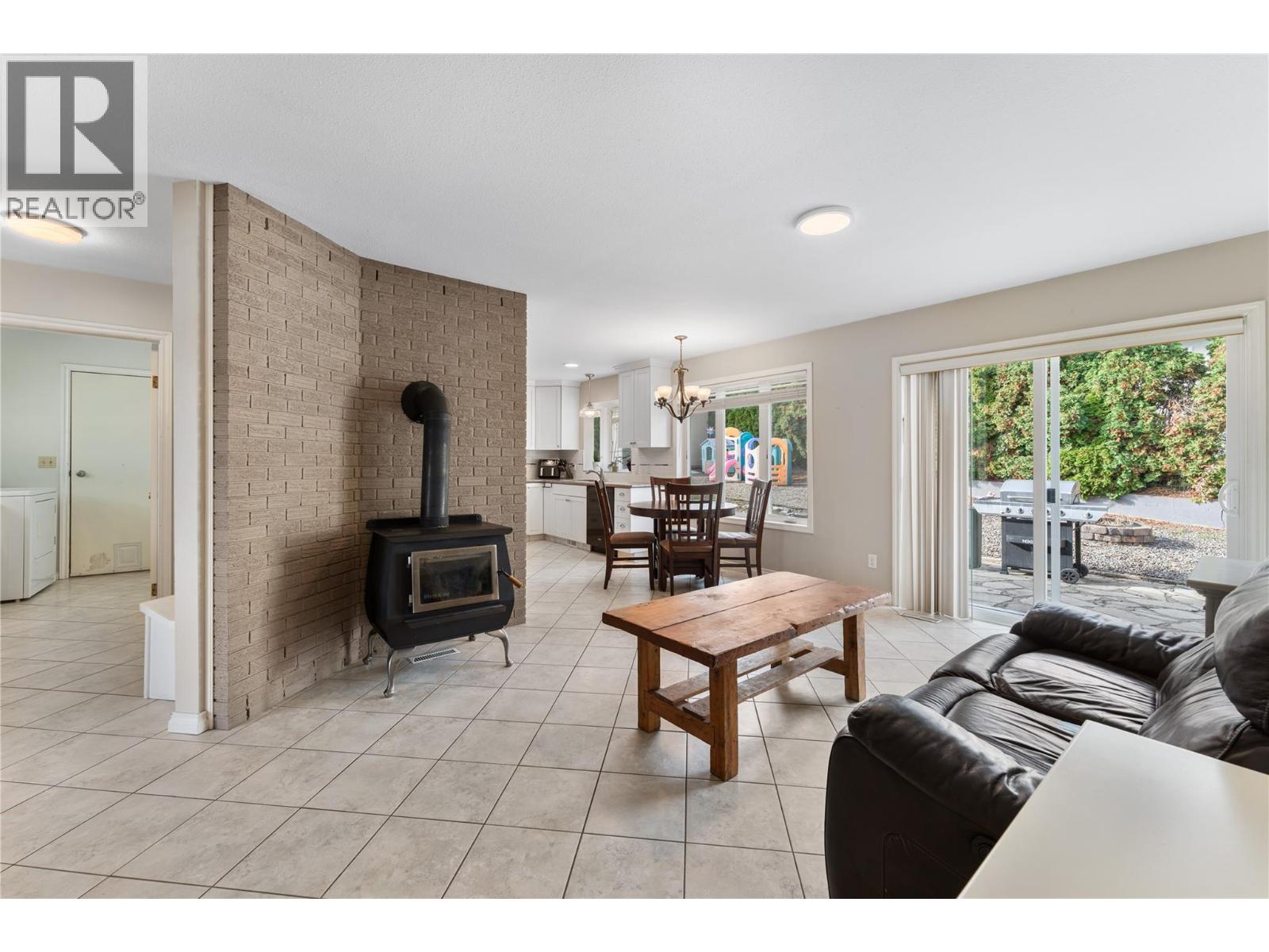 3772 Glenway Road, West Kelowna, British Columbia  V4T 1E3 - Photo 9 - 10403450