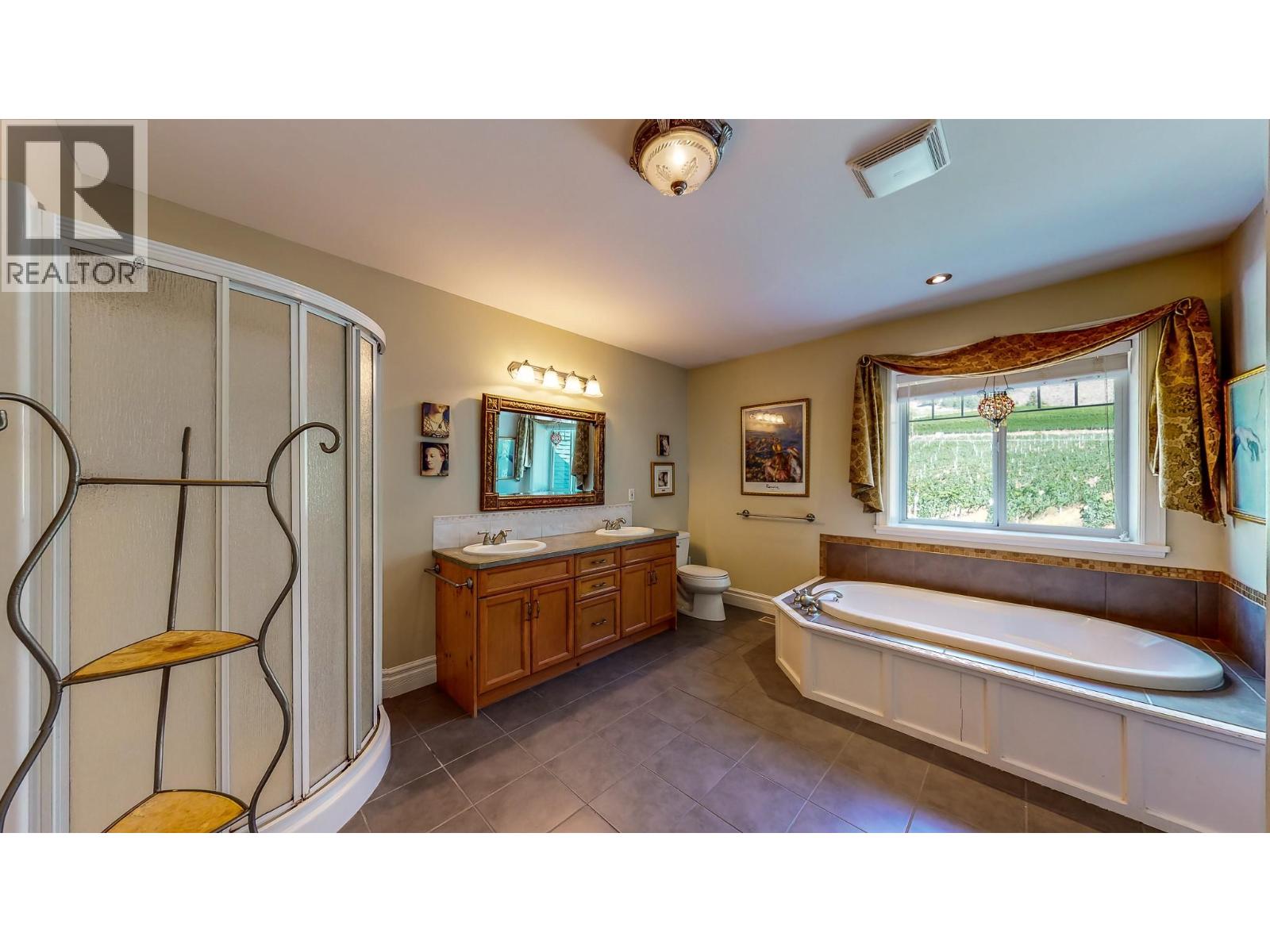 1143 Highway 3, Cawston, British Columbia  V0X 1C3 - Photo 12 - 10403703
