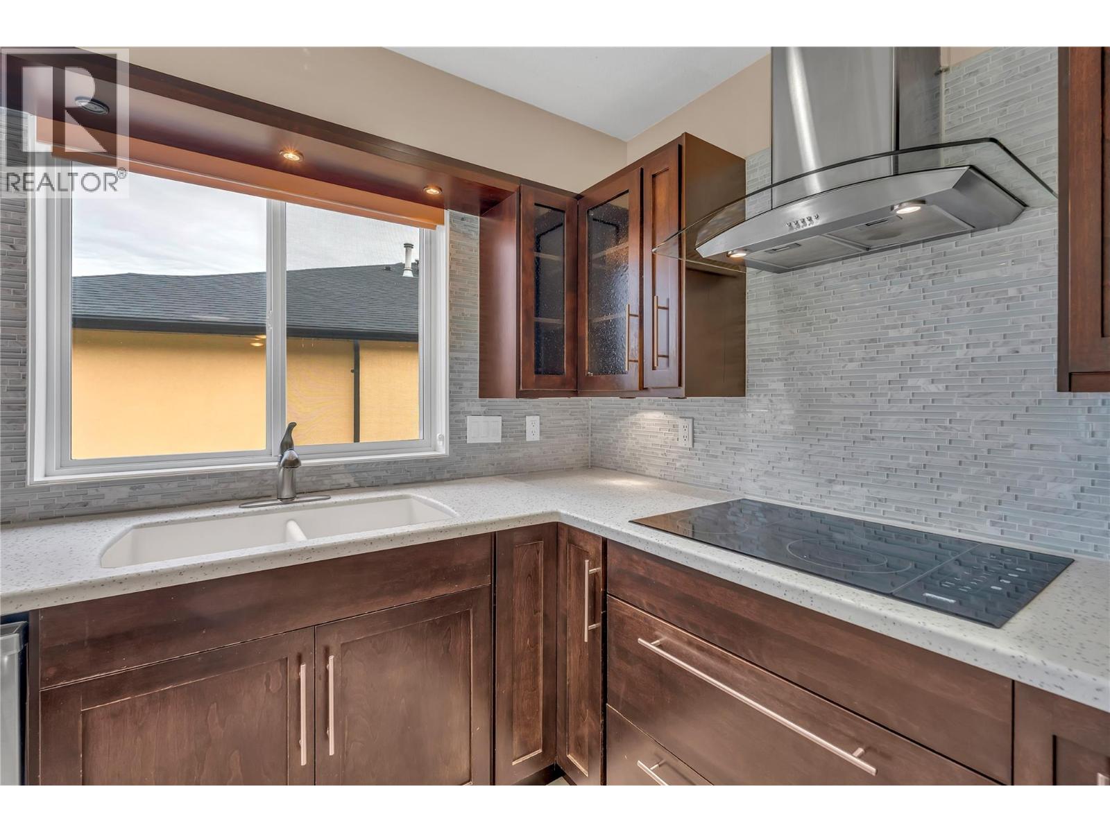 448 Ridge Place, Penticton, British Columbia  V2A 8N7 - Photo 13 - 10403606