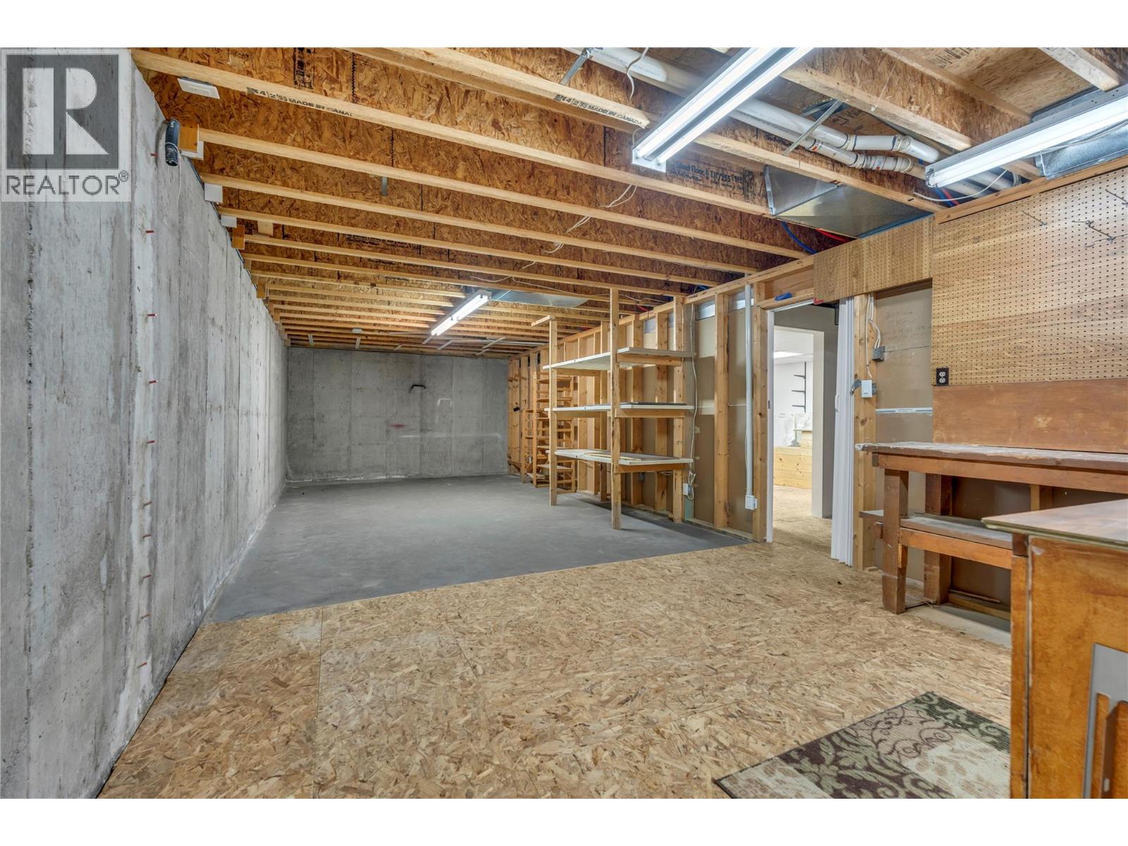 448 Ridge Place, Penticton, British Columbia  V2A 8N7 - Photo 35 - 10403606
