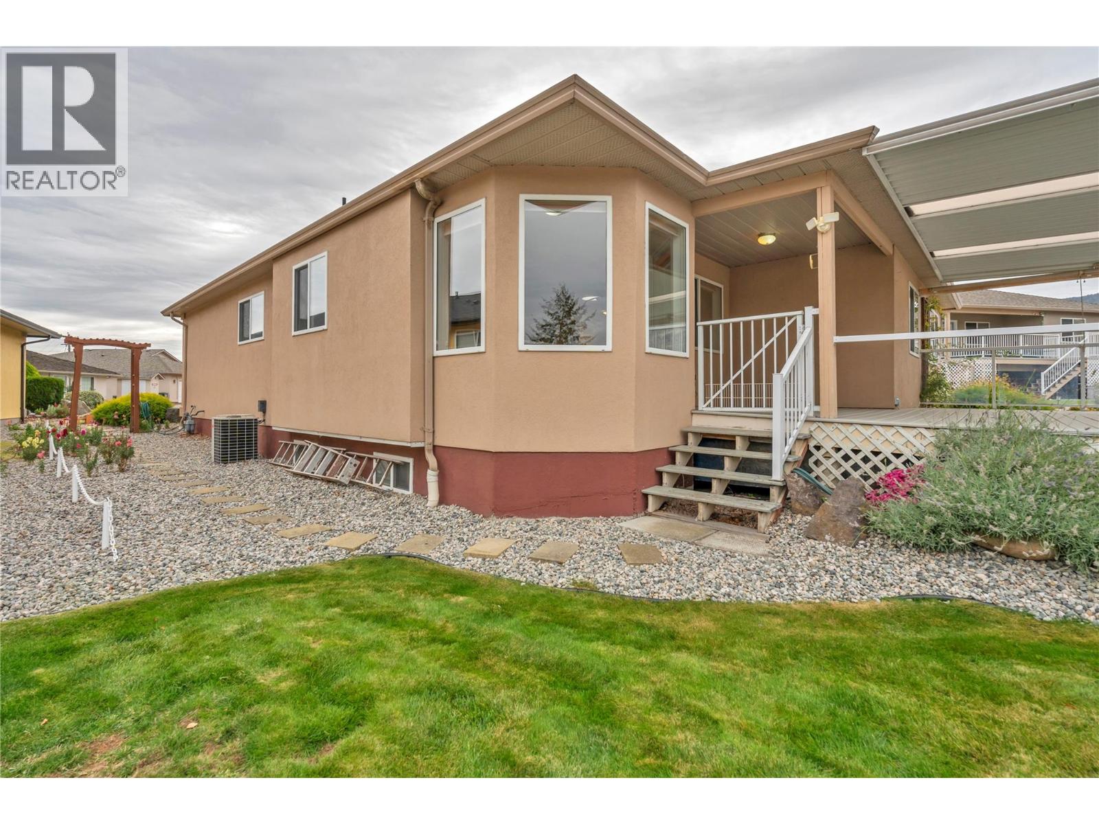 448 Ridge Place, Penticton, British Columbia  V2A 8N7 - Photo 52 - 10403606