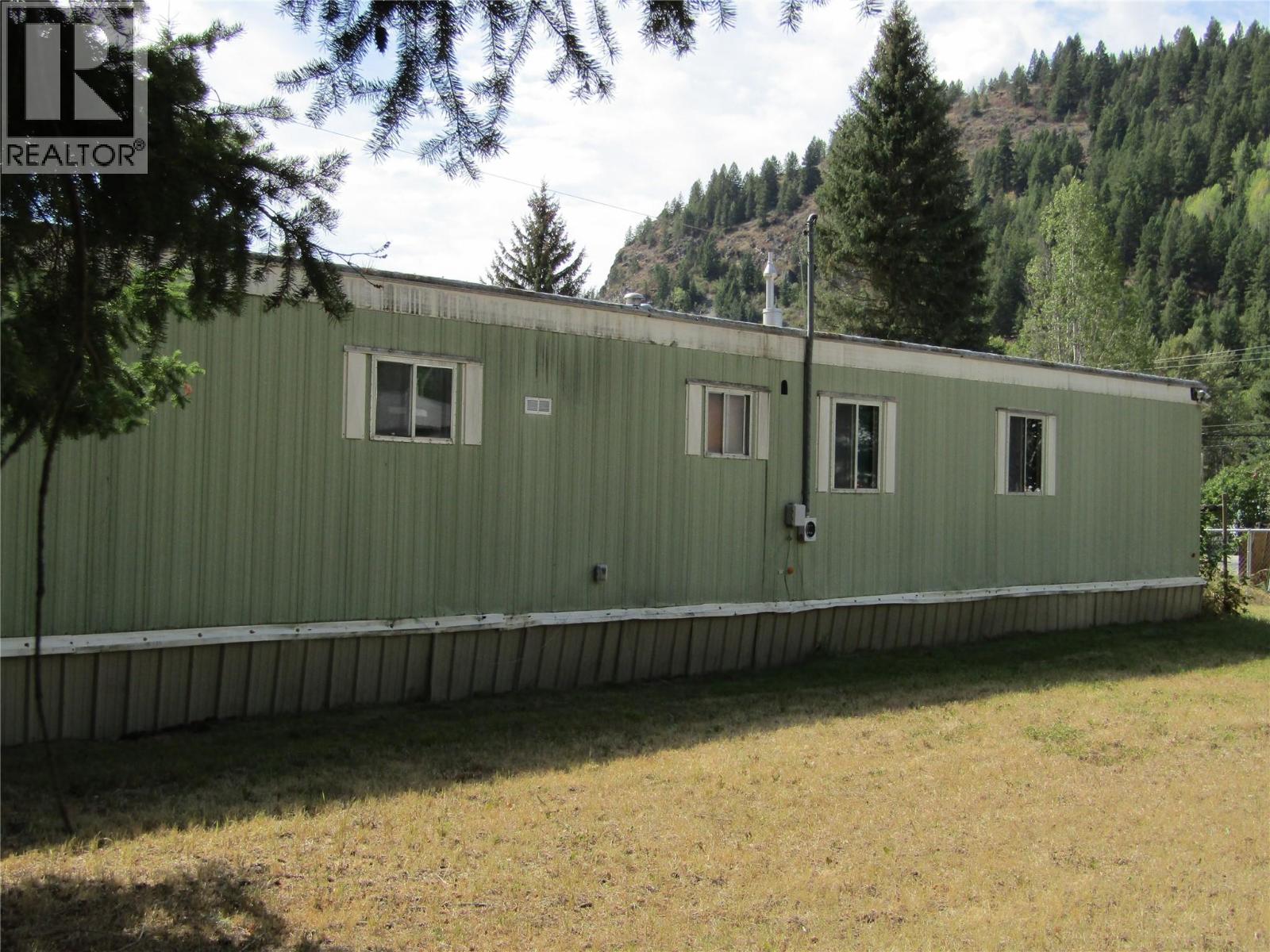555 Kimberley N Avenue, Greenwood, British Columbia  V0J 1J0 - Photo 24 - 10400106