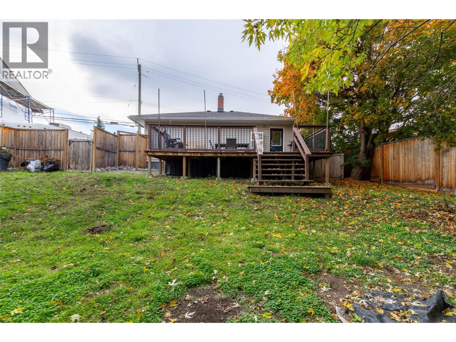 3815 Okanagan Avenue, Vernon, British Columbia  V1T 1K7 - Photo 32 - 10403724